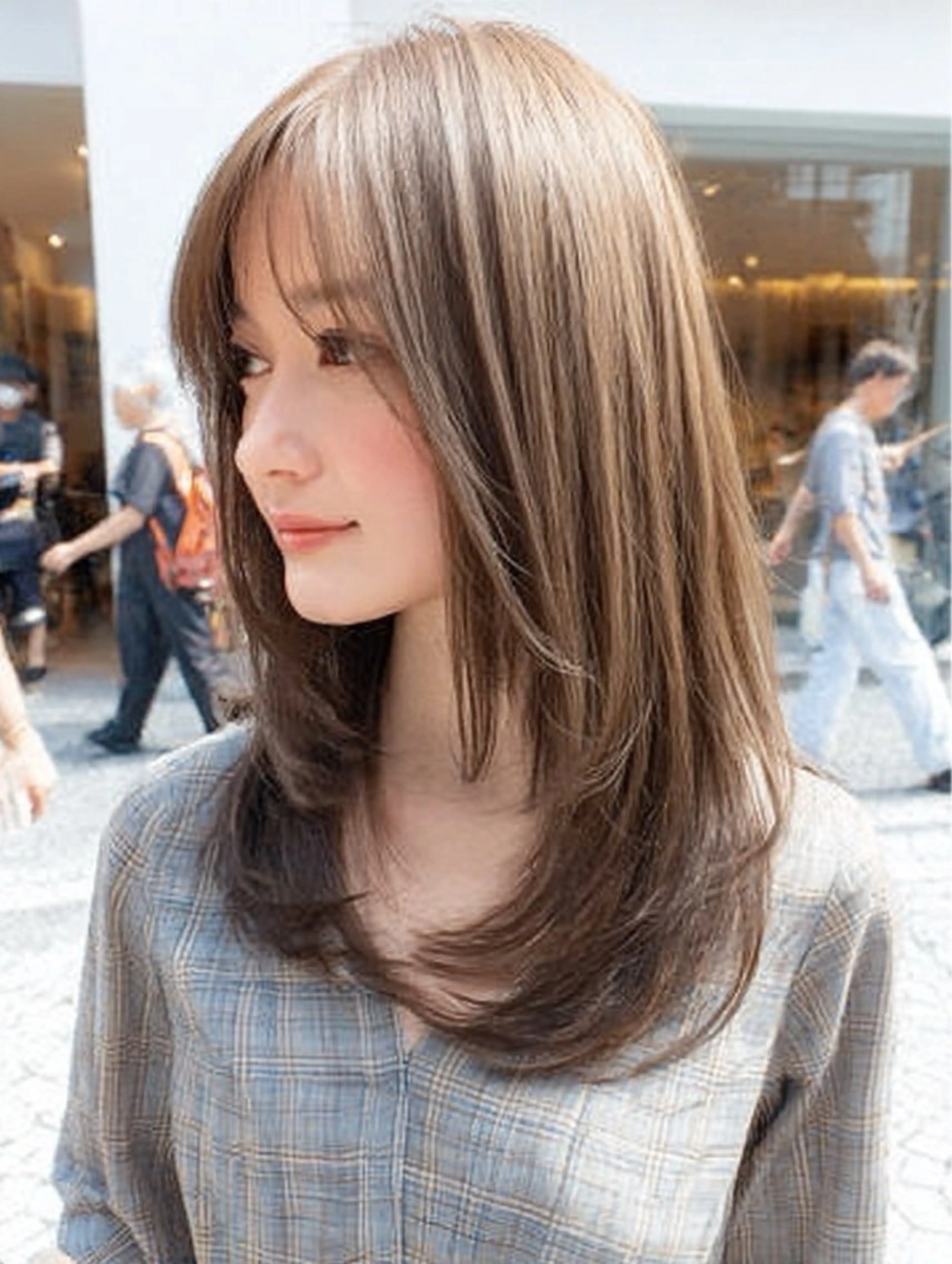 ミディアム ミディアムパーマ 顔まわりレイヤー 顔周りカット ハッシュカット ハイレイヤー カット 縮毛矯正 トリートメント ✨毛髪診断で絶対綺麗 ✨美髪艶髪専門✨高浪のヘアスタイル