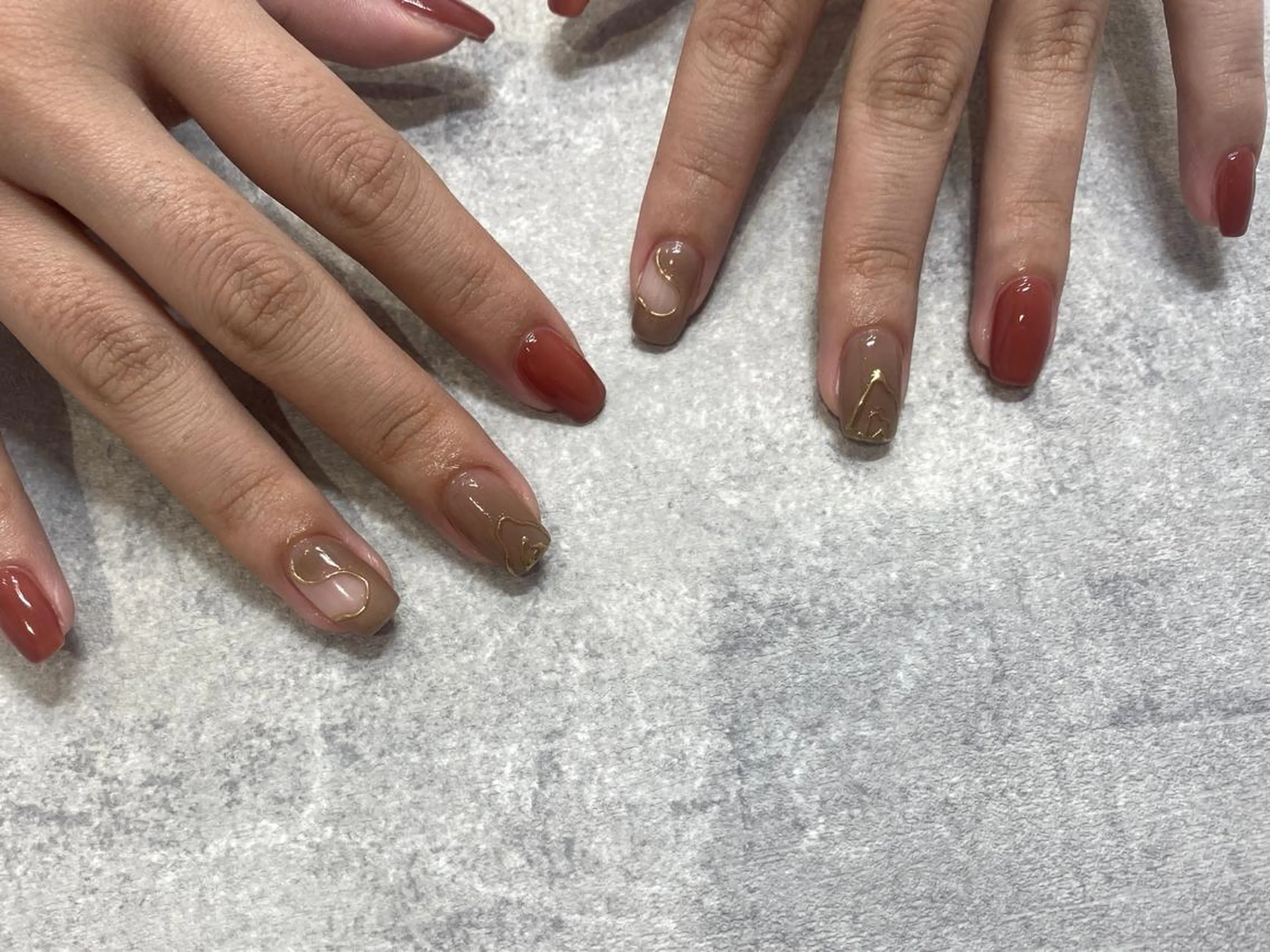 ネイル ハンドネイル NINEnami ニュアンスネイルのネイルデザイン