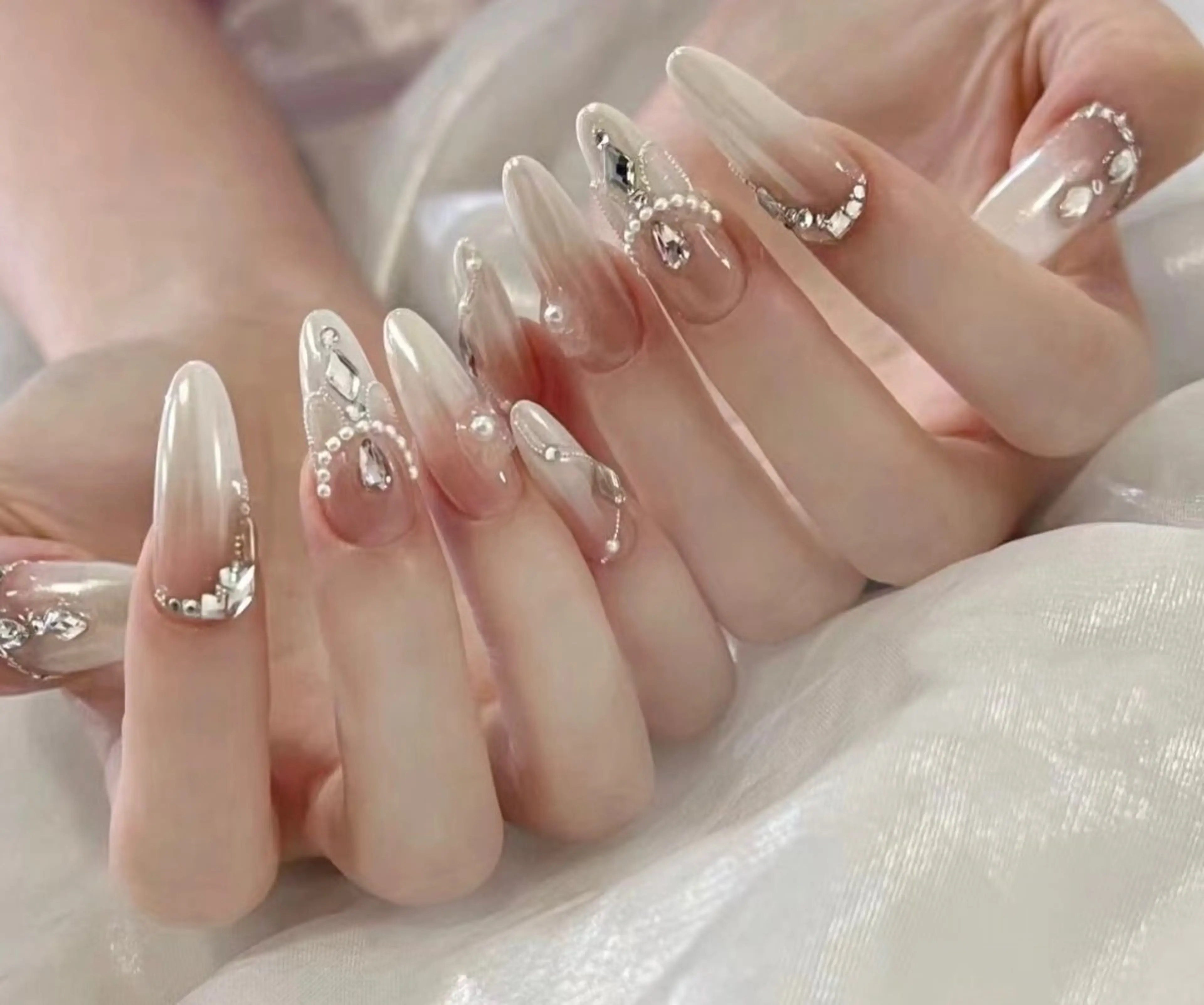 ネイル ハンドネイル D-BEAUTY Nailsalonのネイルデザイン