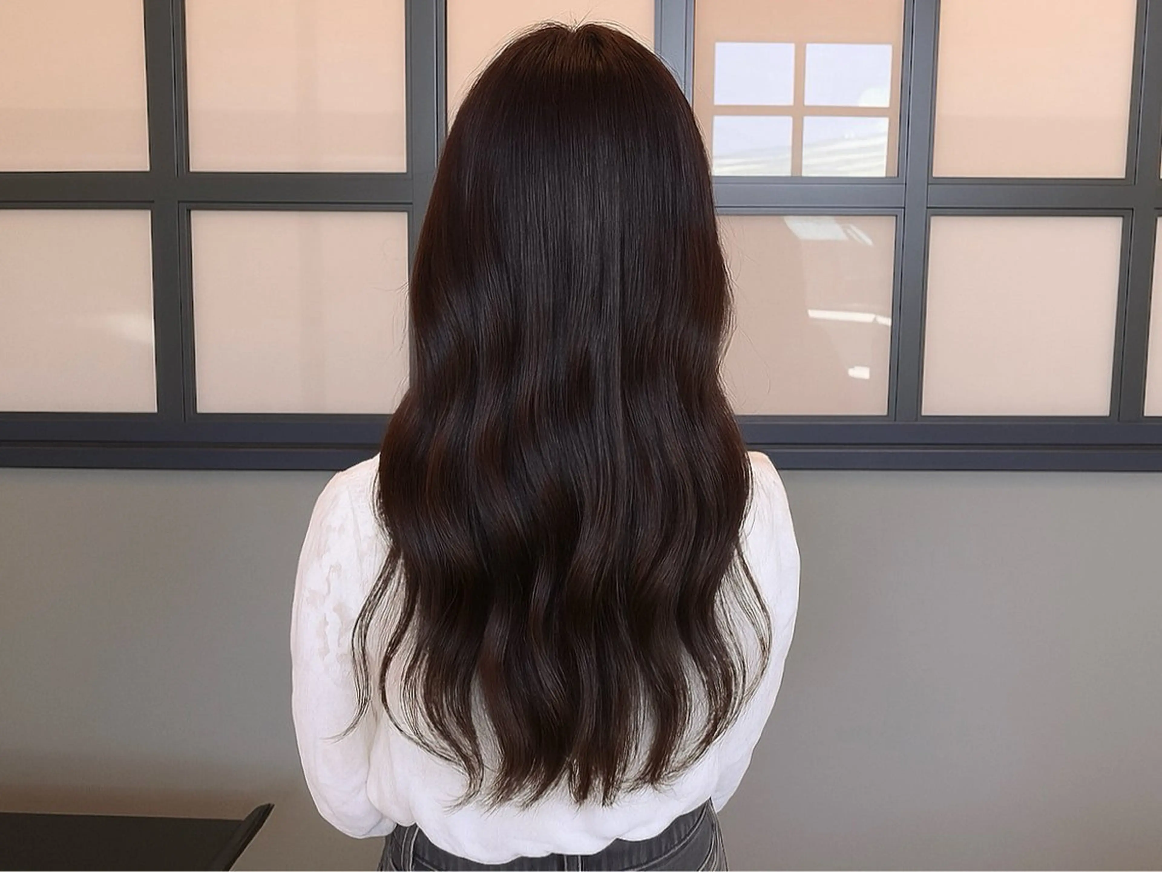 ロング カット ヘアカラー セジールヘアメゾン所属・韓国レイヤー/透明感 カラー🐈曾根高のヘアスタイル