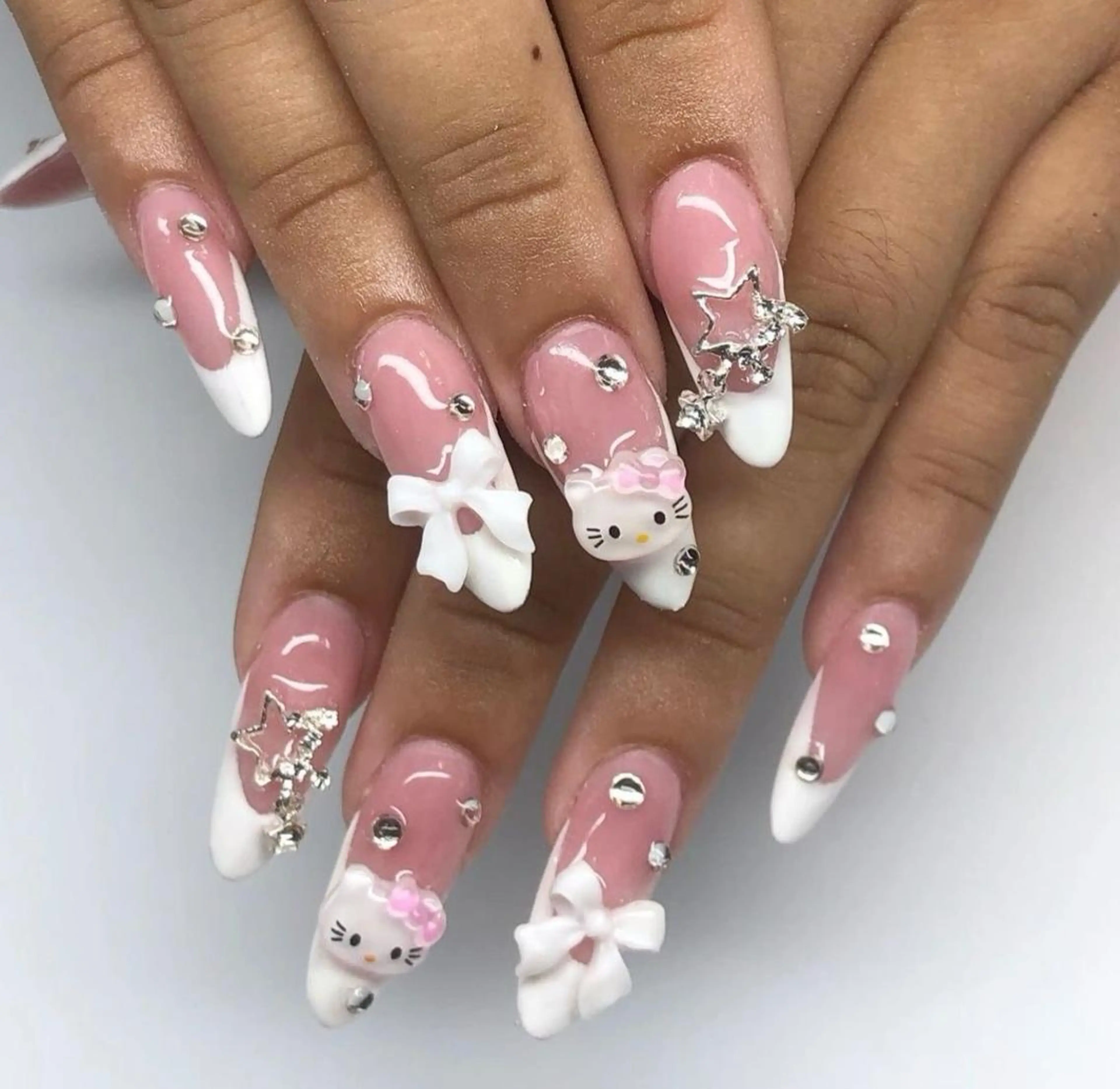 ネイル 長さ出し フレンチネイル グラデーション 卒業式 マグネットネイル ハンドネイル MIHANA YUKIのネイルデザイン