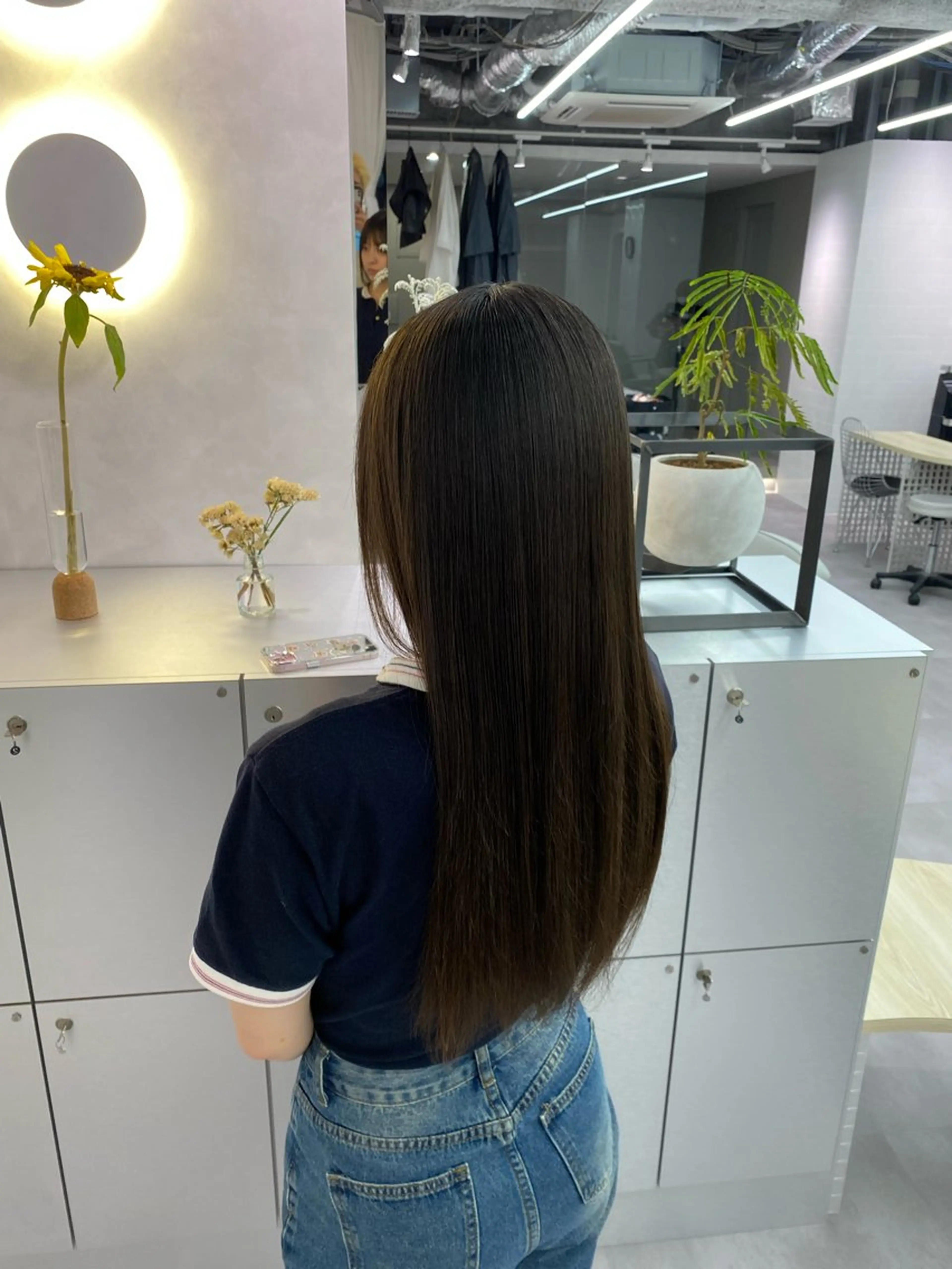 【ワンカラー＋ミルボントリートメント】20～40代の大人艶髪を叶える贅沢ヘアケア！の写真