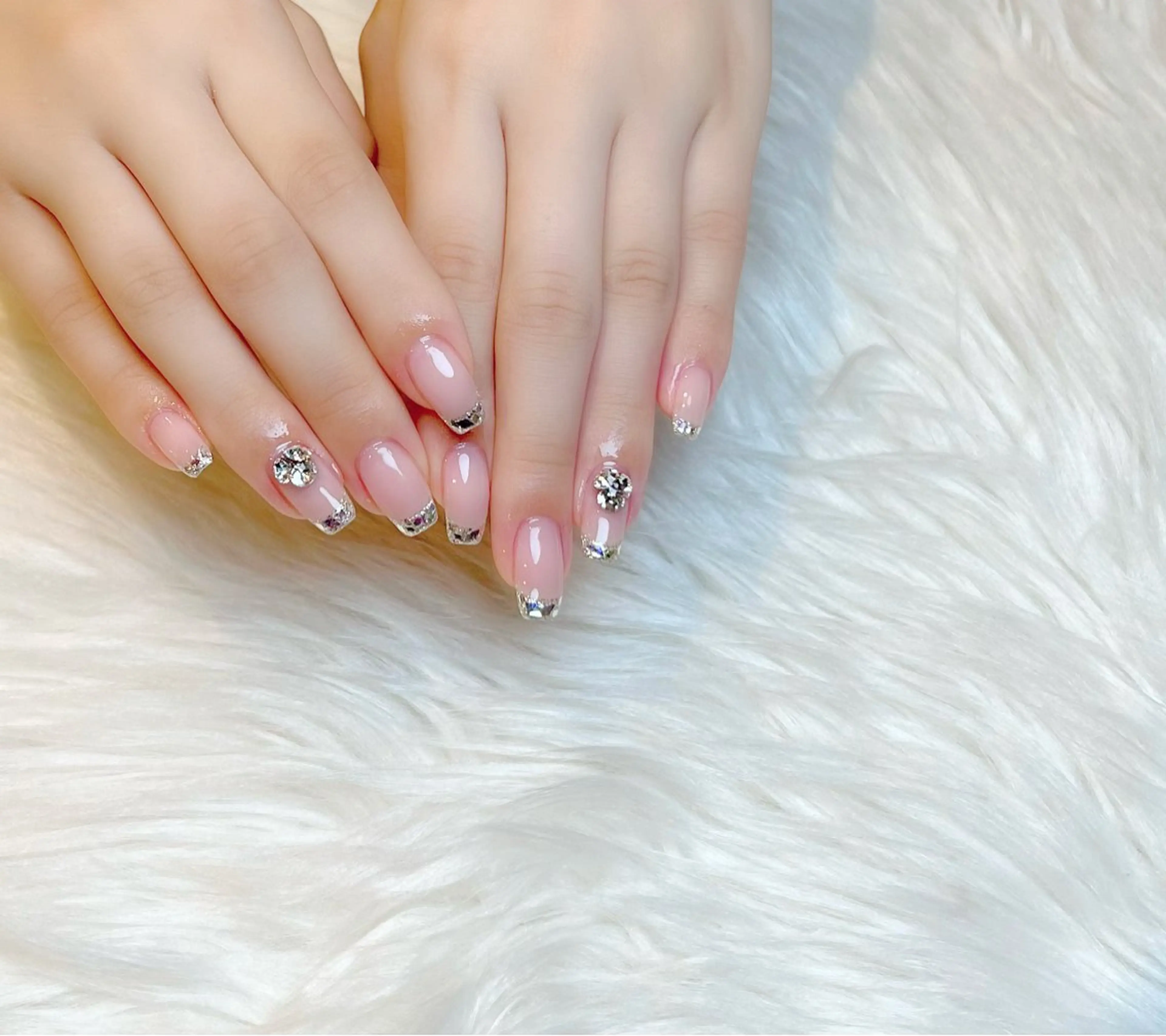 ネイル Lino+ ネイル&よもぎ蒸しのネイルデザイン