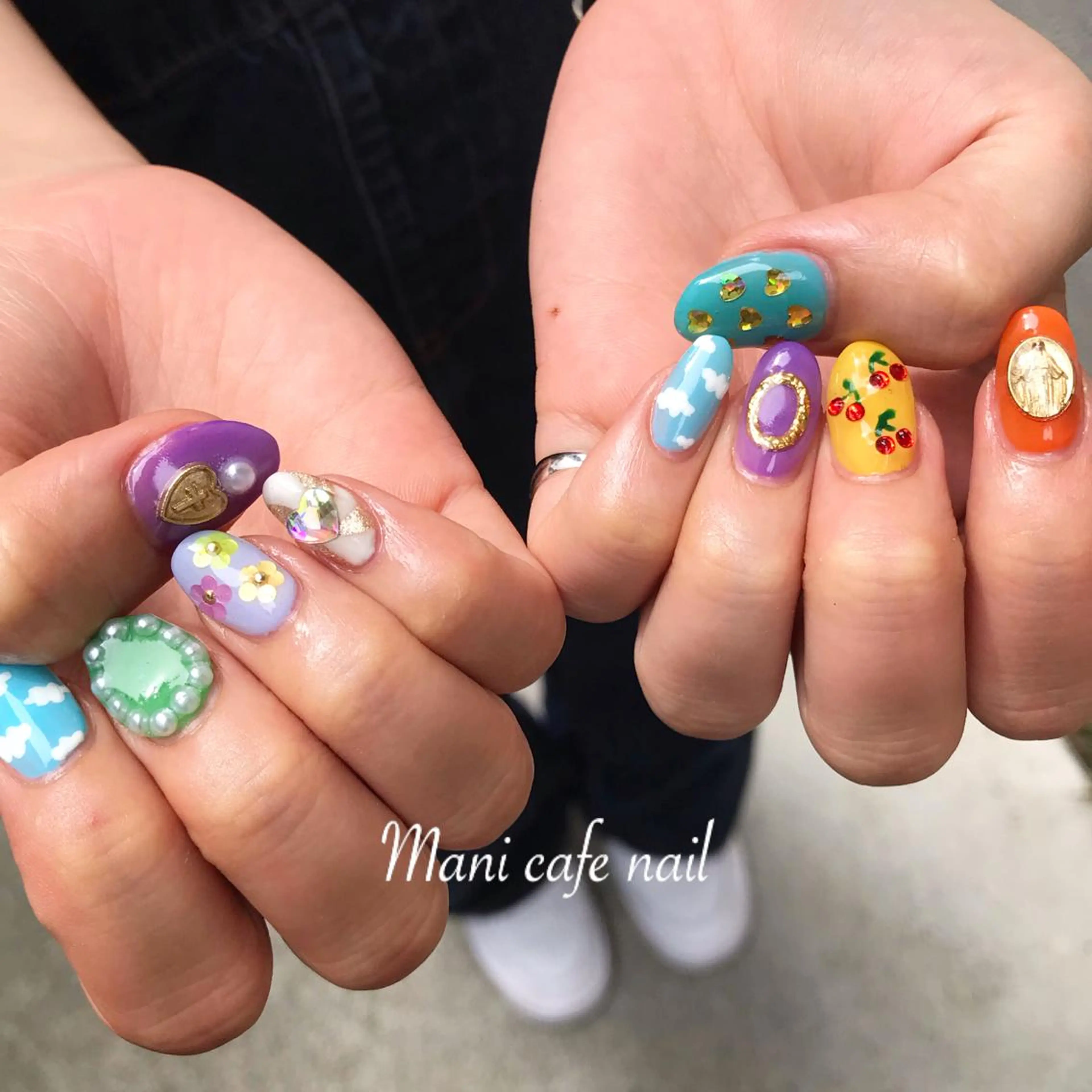 ネイル アートネイル ハンドネイル Mani cafe nailのネイルデザイン
