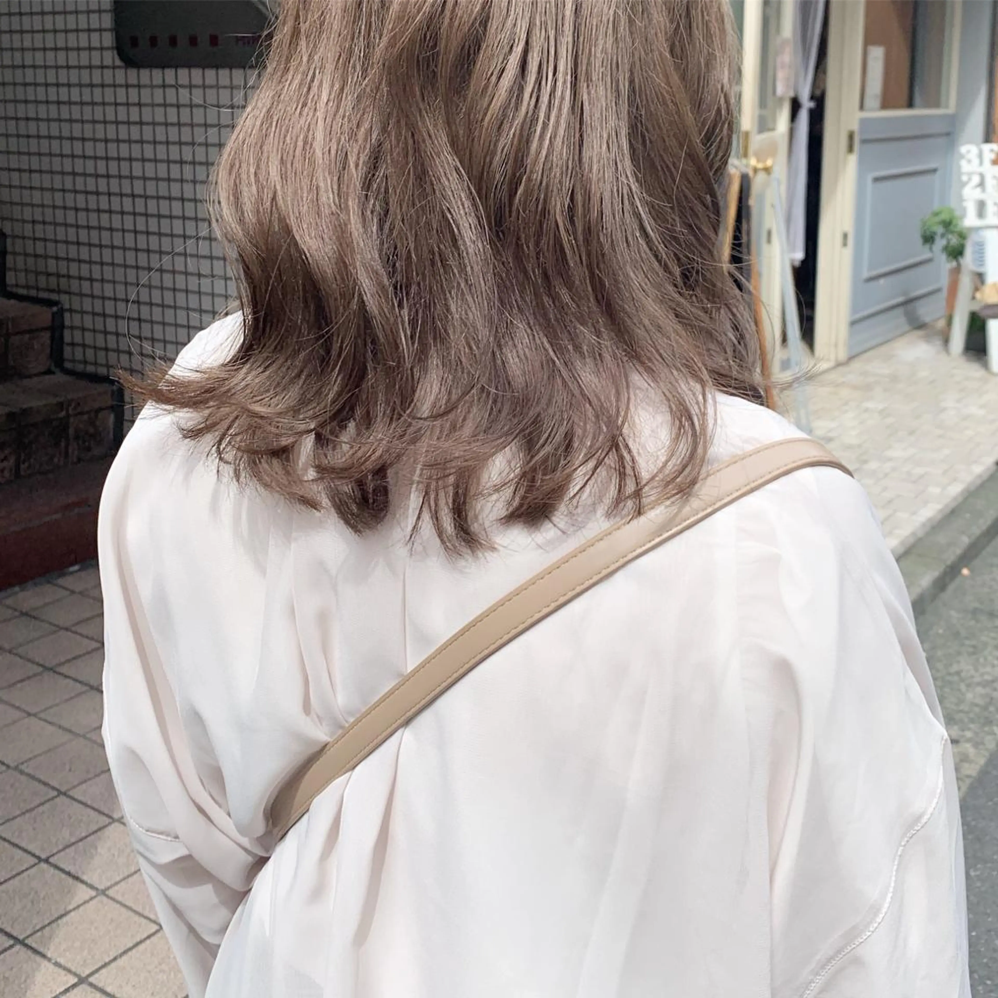 セミロング カラー ヘアアレンジ 🫧透明感カラー/ ボブ/小笠原汐海🪽のヘアスタイル