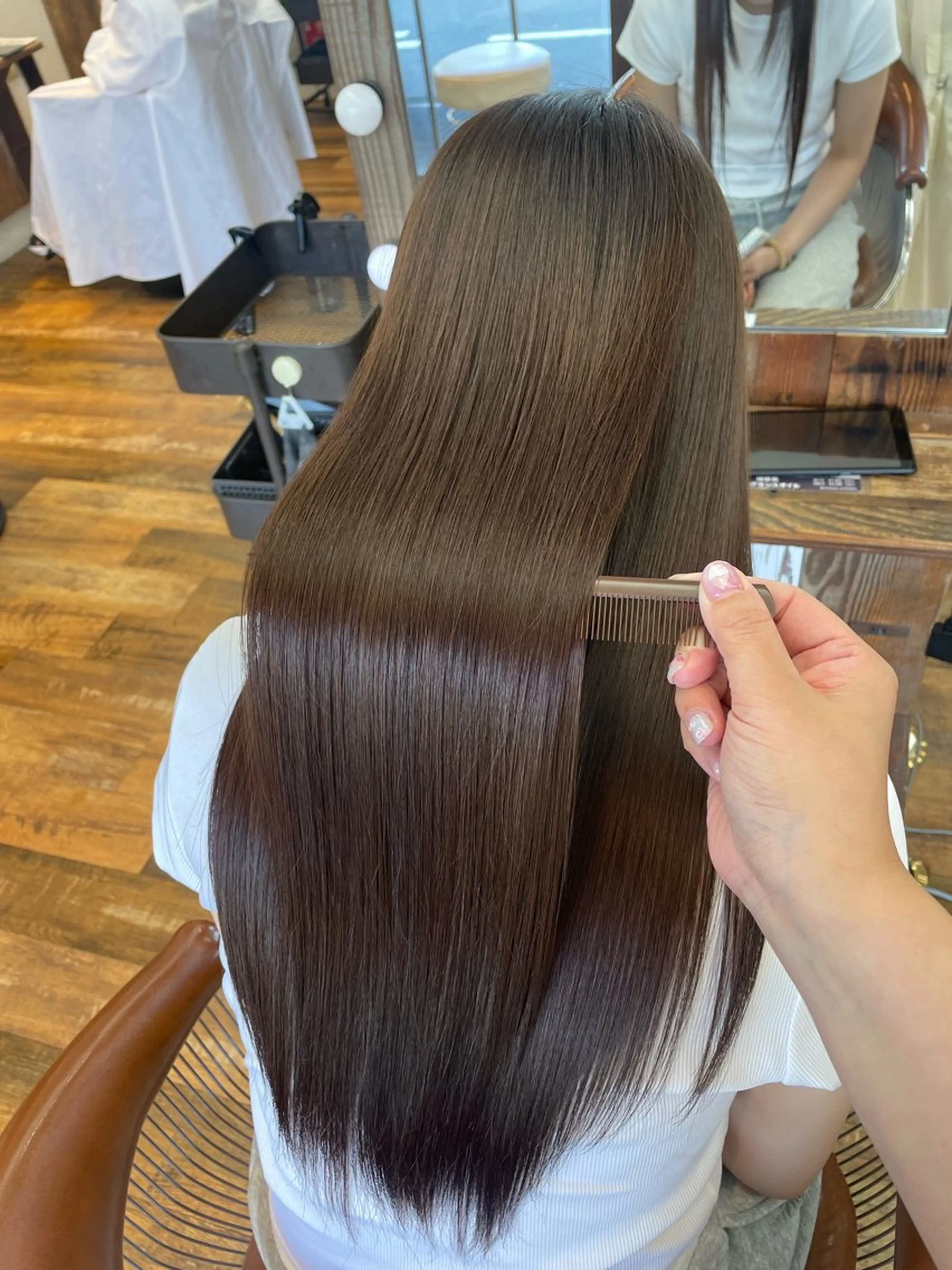 ロング カラー レナ┊︎髪質改善 ┊︎シルクストレートのヘアスタイル