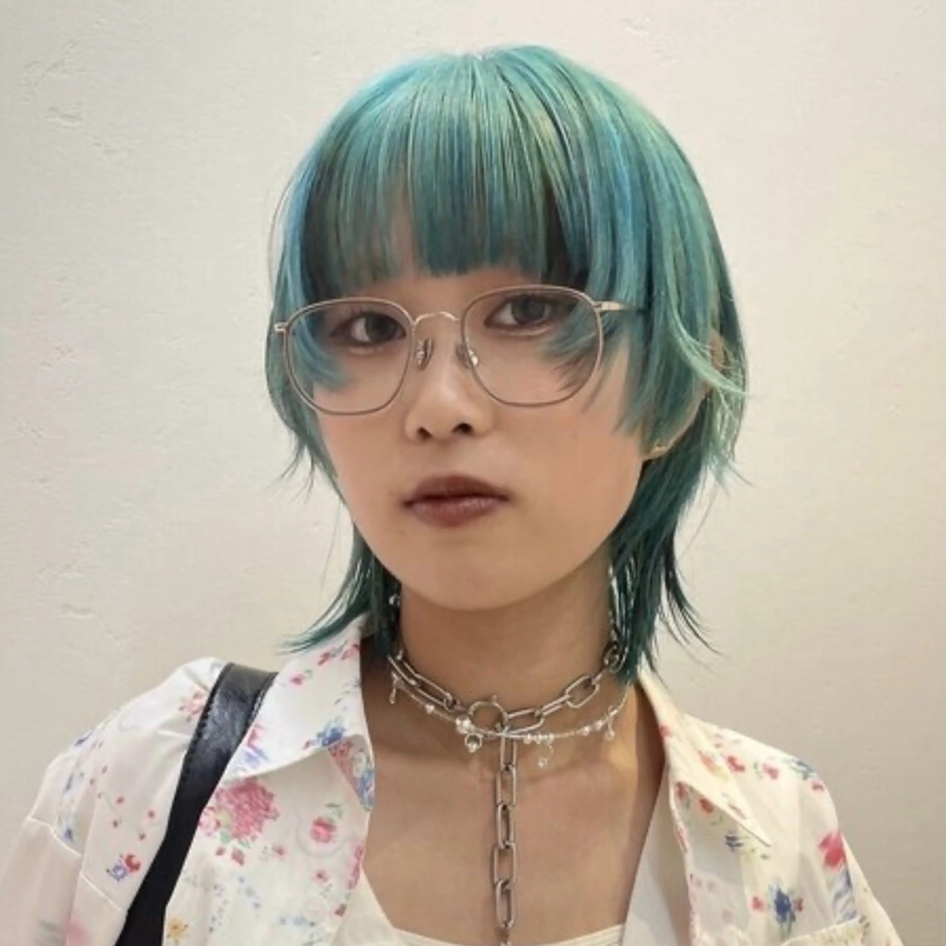 ショート カラー ハイトーン/ボブ/ ハイライト🤍涼介のヘアスタイル