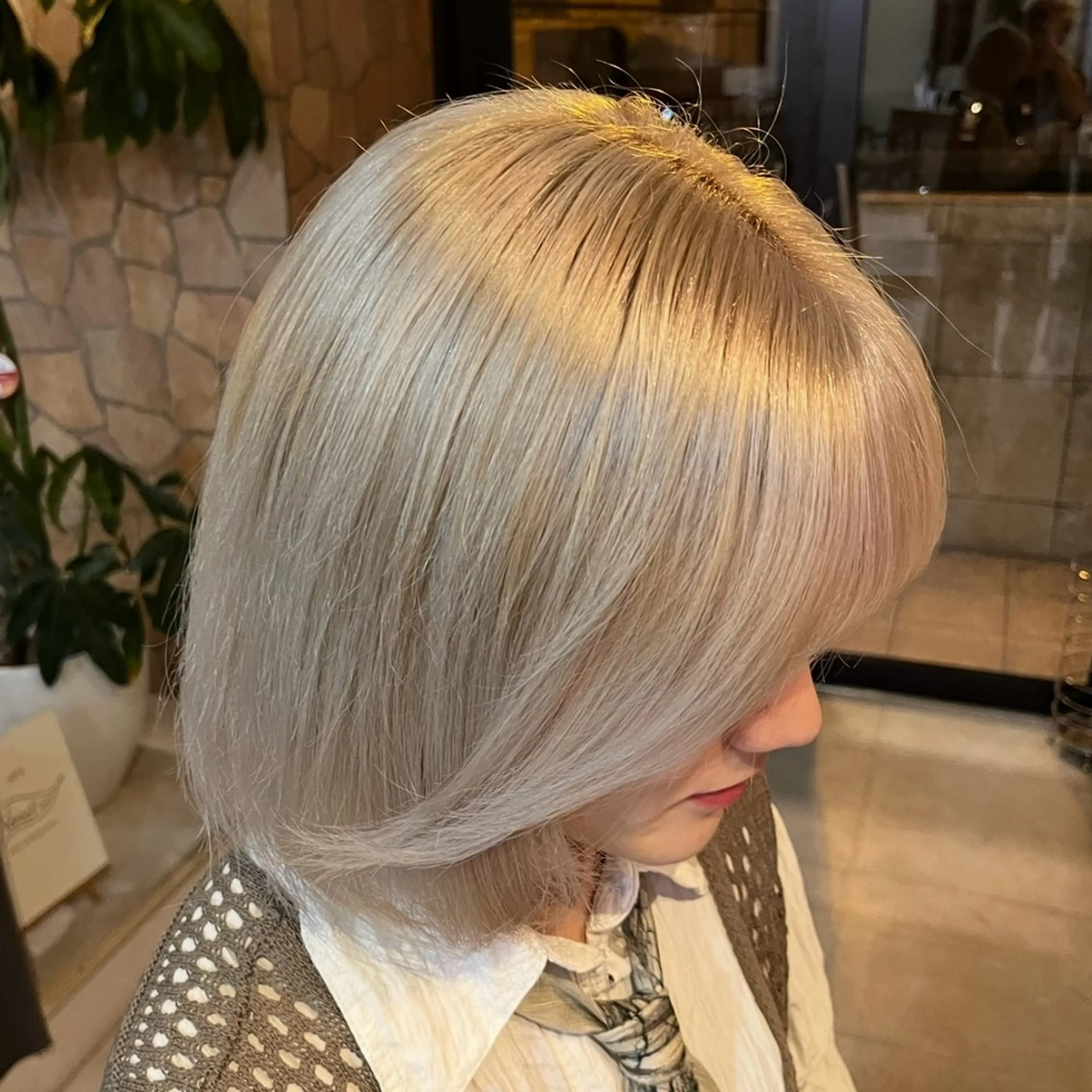 ミディアム カラー ヘアカラー トリートメント うるツヤ髪ハイトーン /けーすけのヘアスタイル