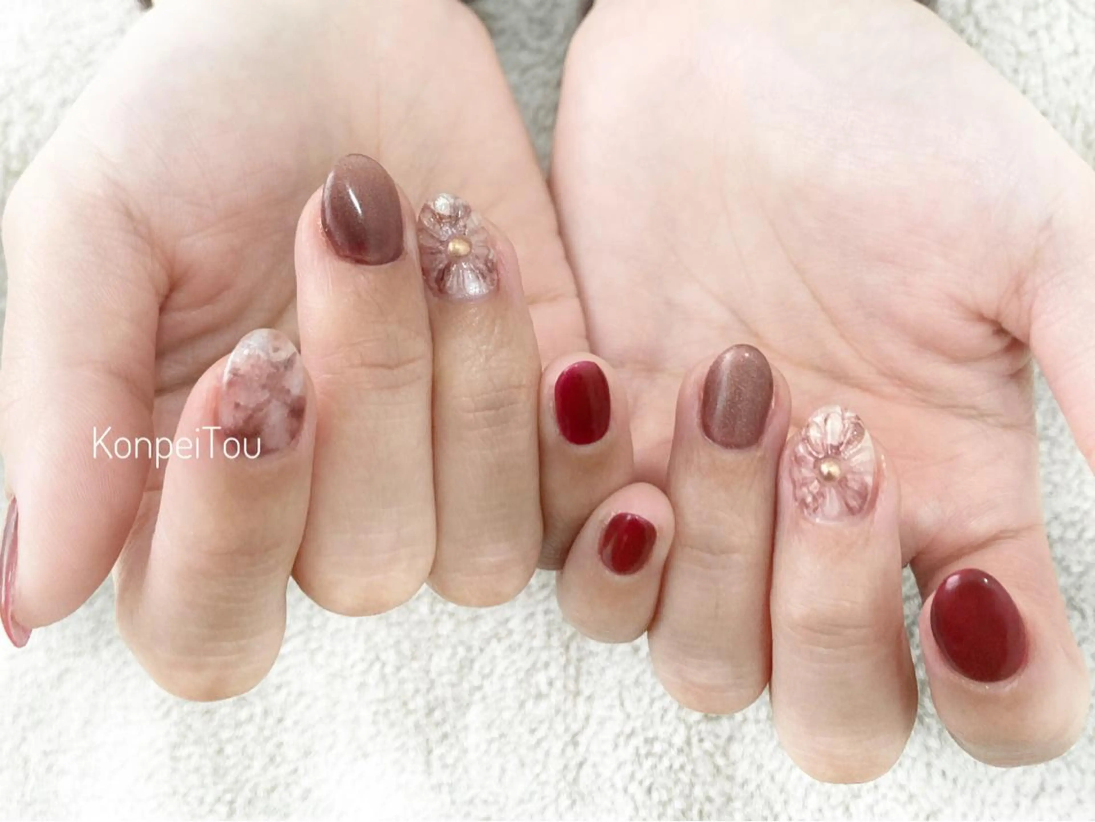 ネイル ブラウン ニュアンスネイル ハンドネイル おうちのネイルサロン　konpeiTou〜こんぺいとう〜所属・おうちのネイルサロン KonpeiTouのネイルデザイン