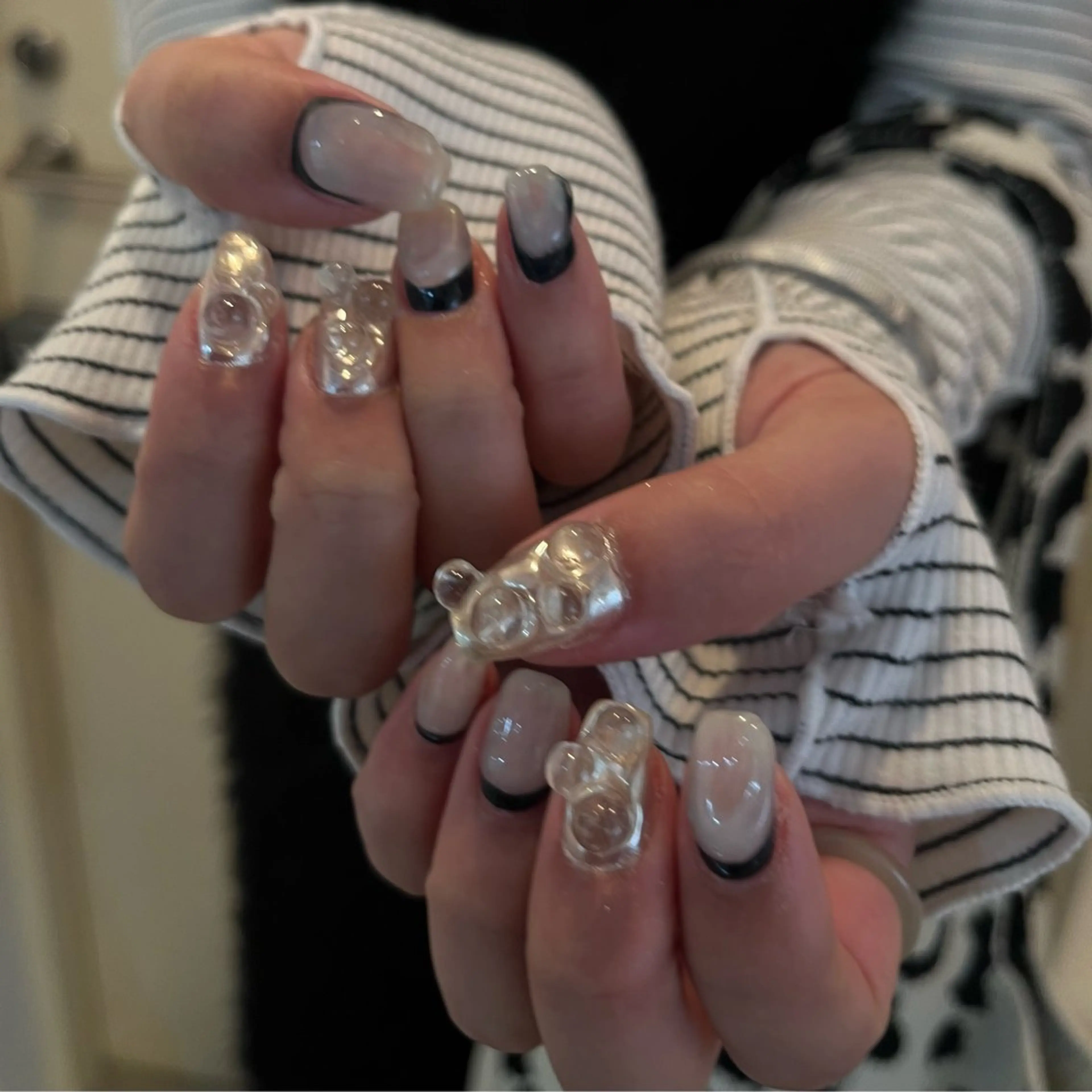 ネイル ハンドネイル フットネイル 小川 柚香のネイルデザイン