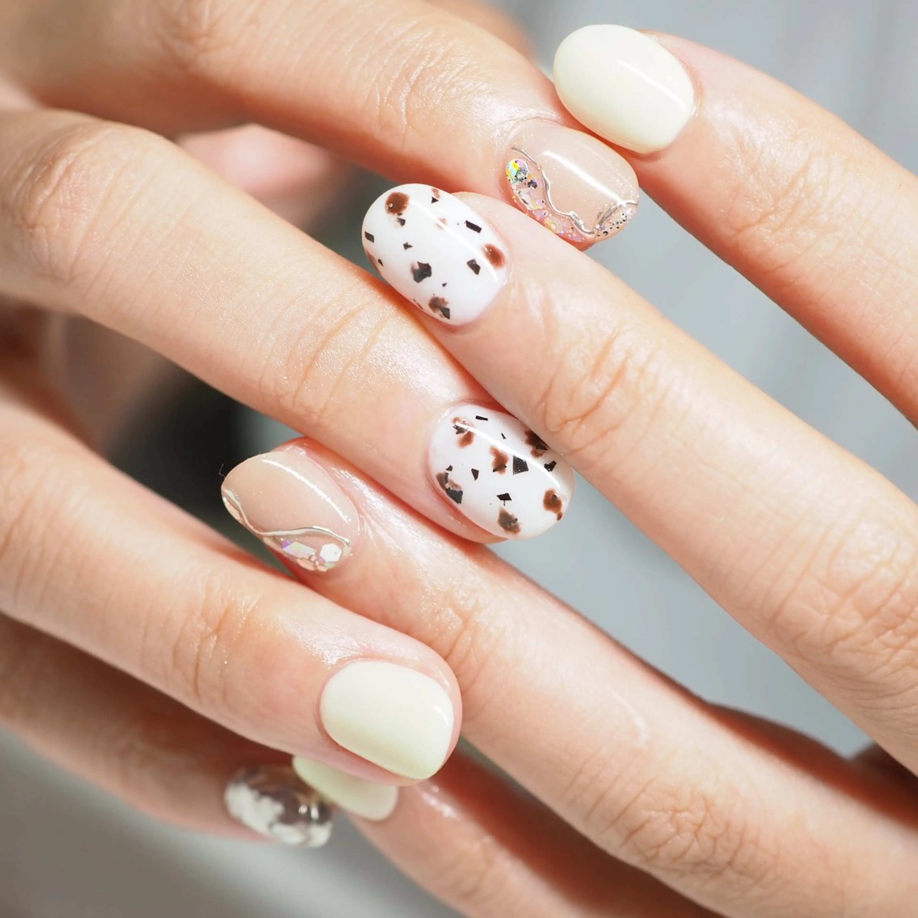 ネイル ハンドネイル 深爪を断らない スカルプ高評価店のネイルデザイン