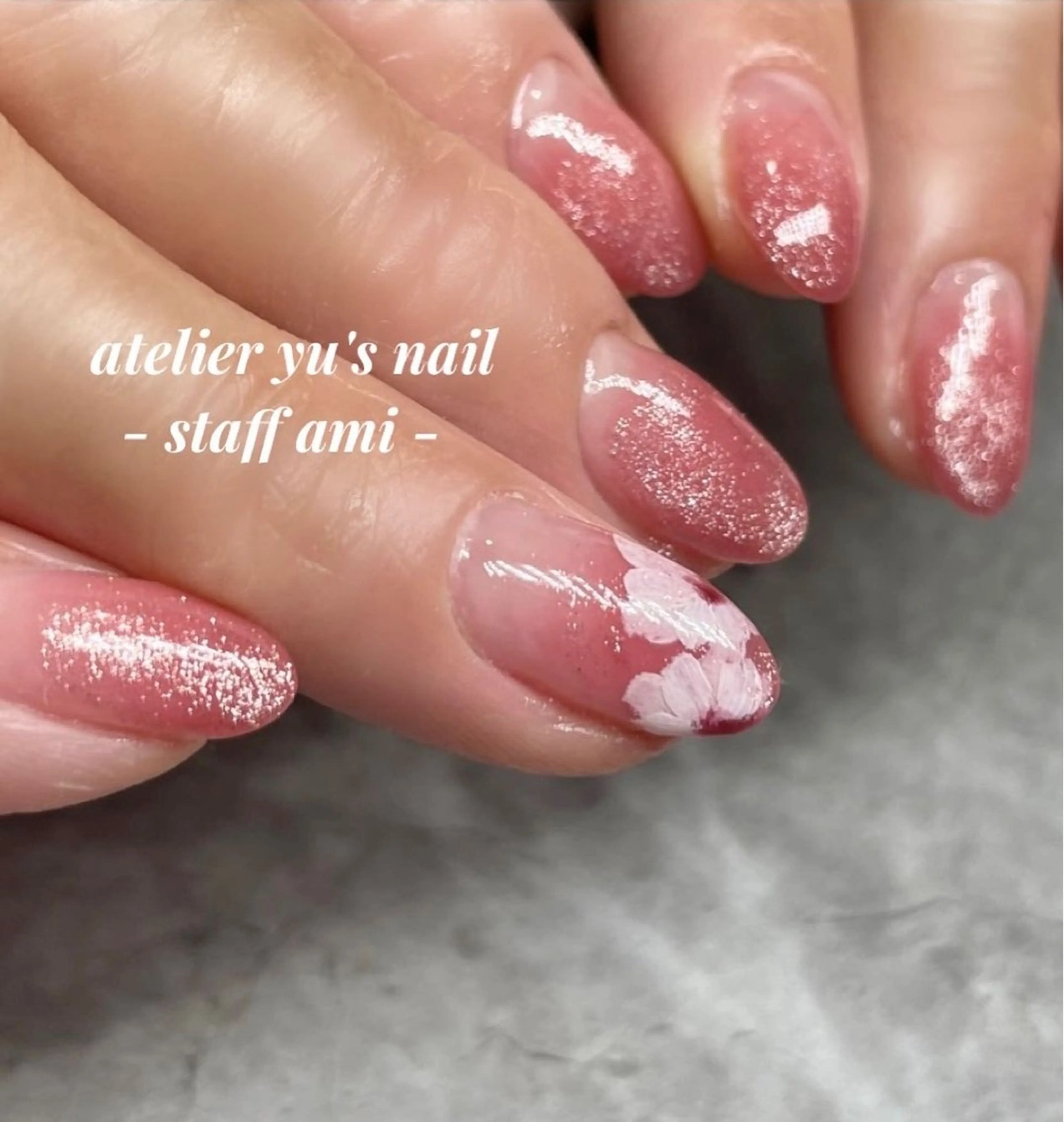 ネイル フラワーネイル ピンク ハンドネイル ハンドケア atelier yu's nail所属・atelier yu's nailのネイルデザイン