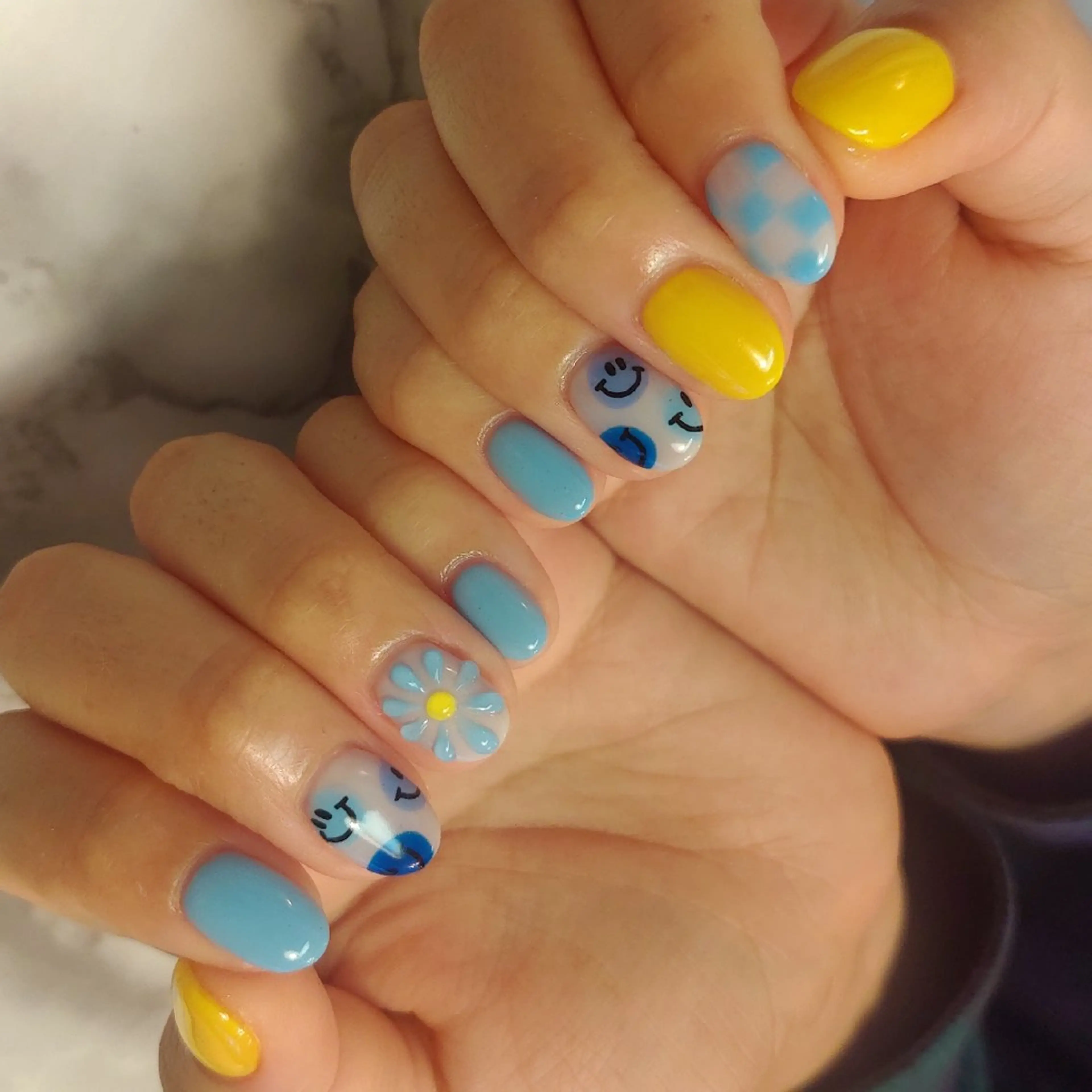 ネイル ジェヌインネイル 河内のネイルデザイン