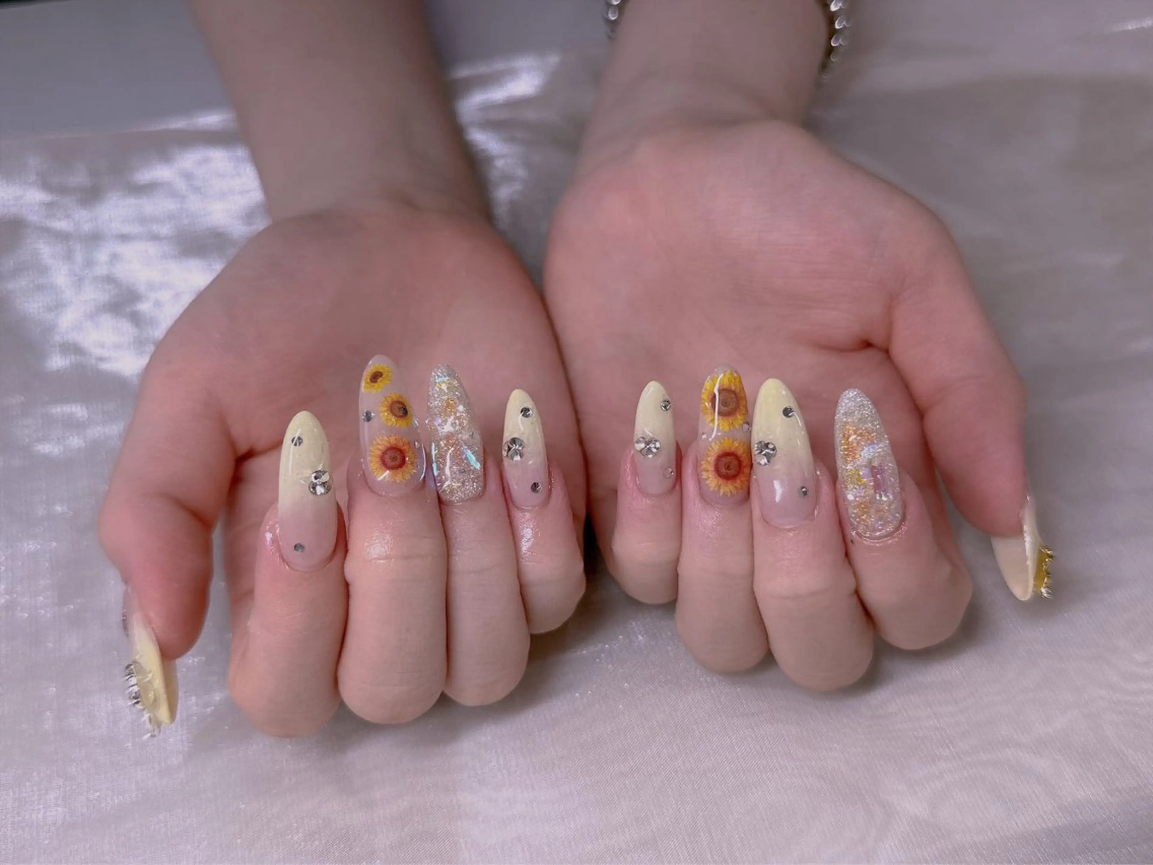 ネイル 美爪パラジェル導入店 Sunnilyのネイルデザイン