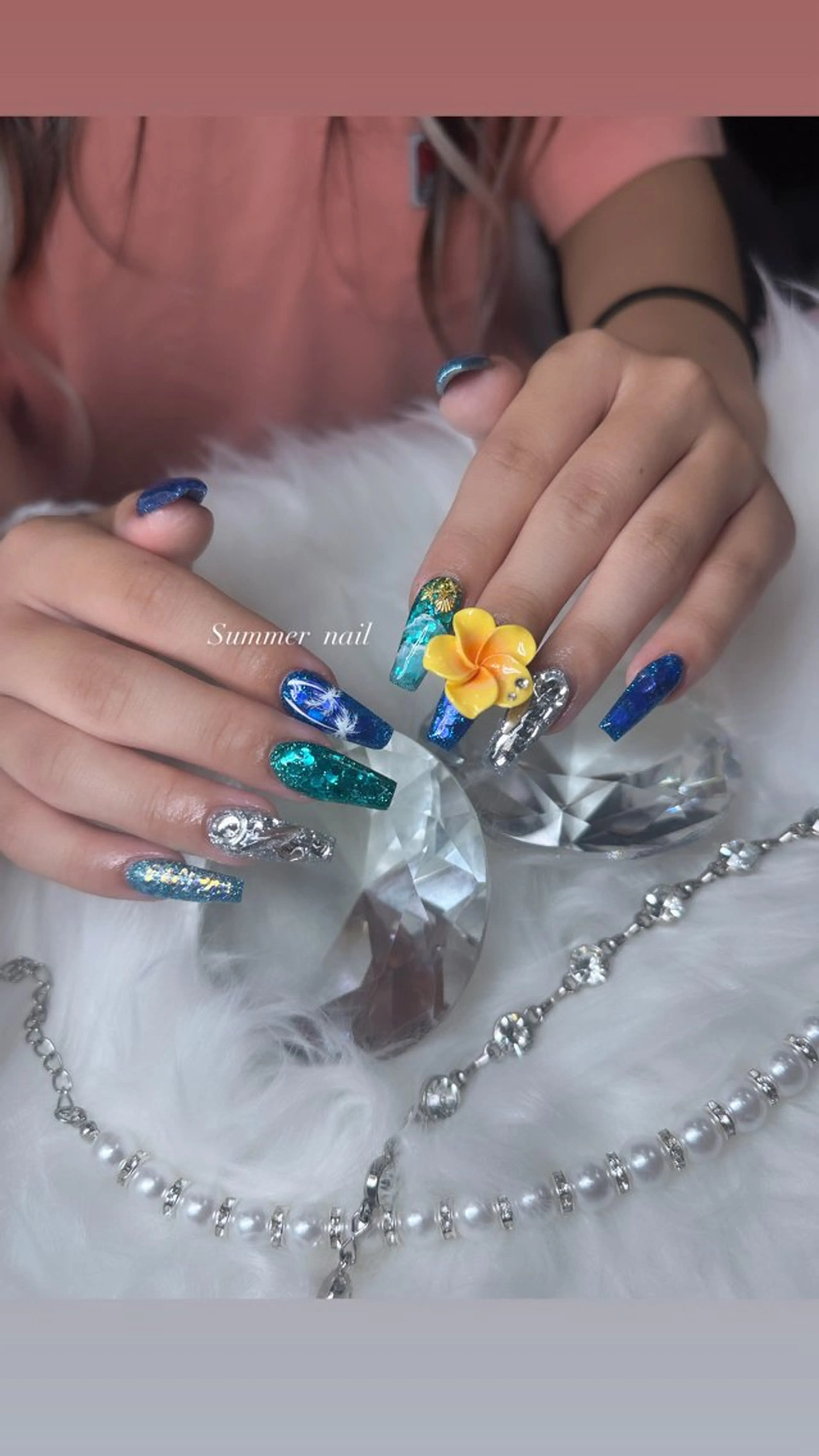 ネイル 加納 莉音のネイルデザイン