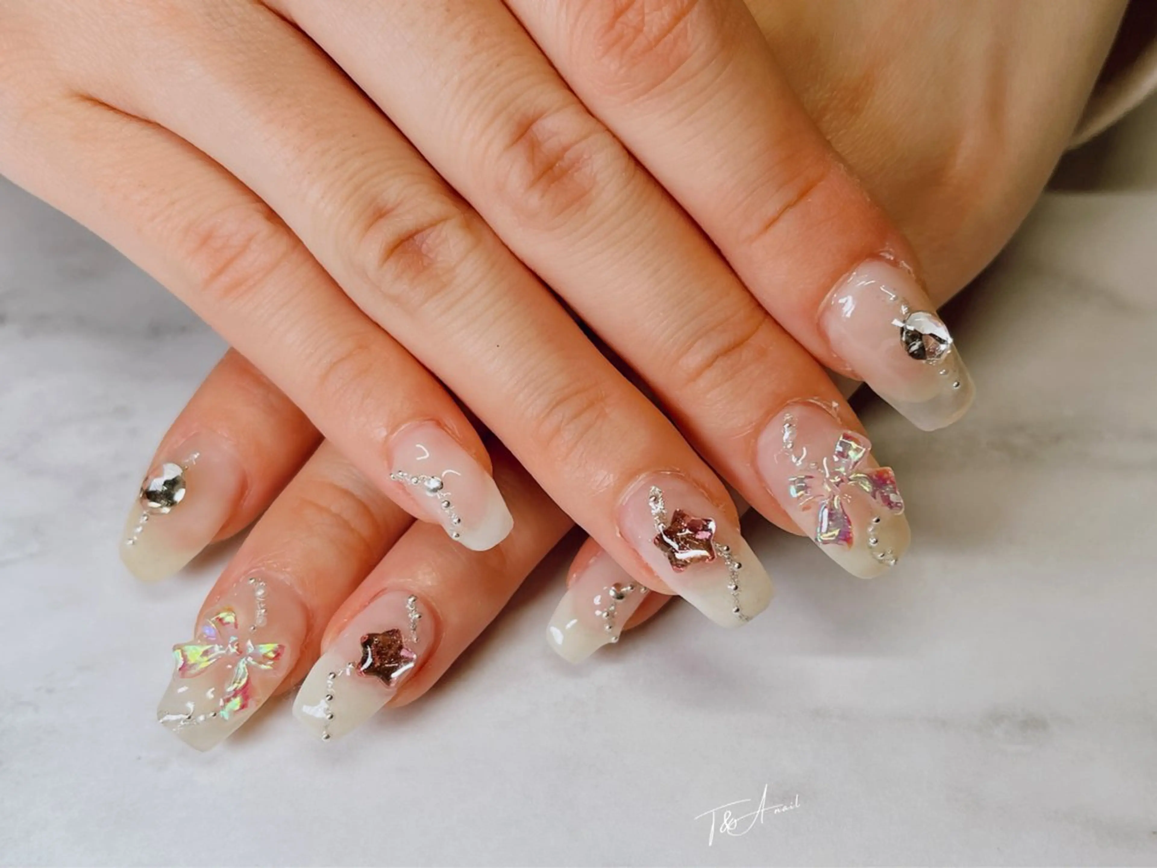 ネイル ジェルネイル ハート キラキラネイル リボン スカルプネイル ハンドネイル T&A nailのネイルデザイン