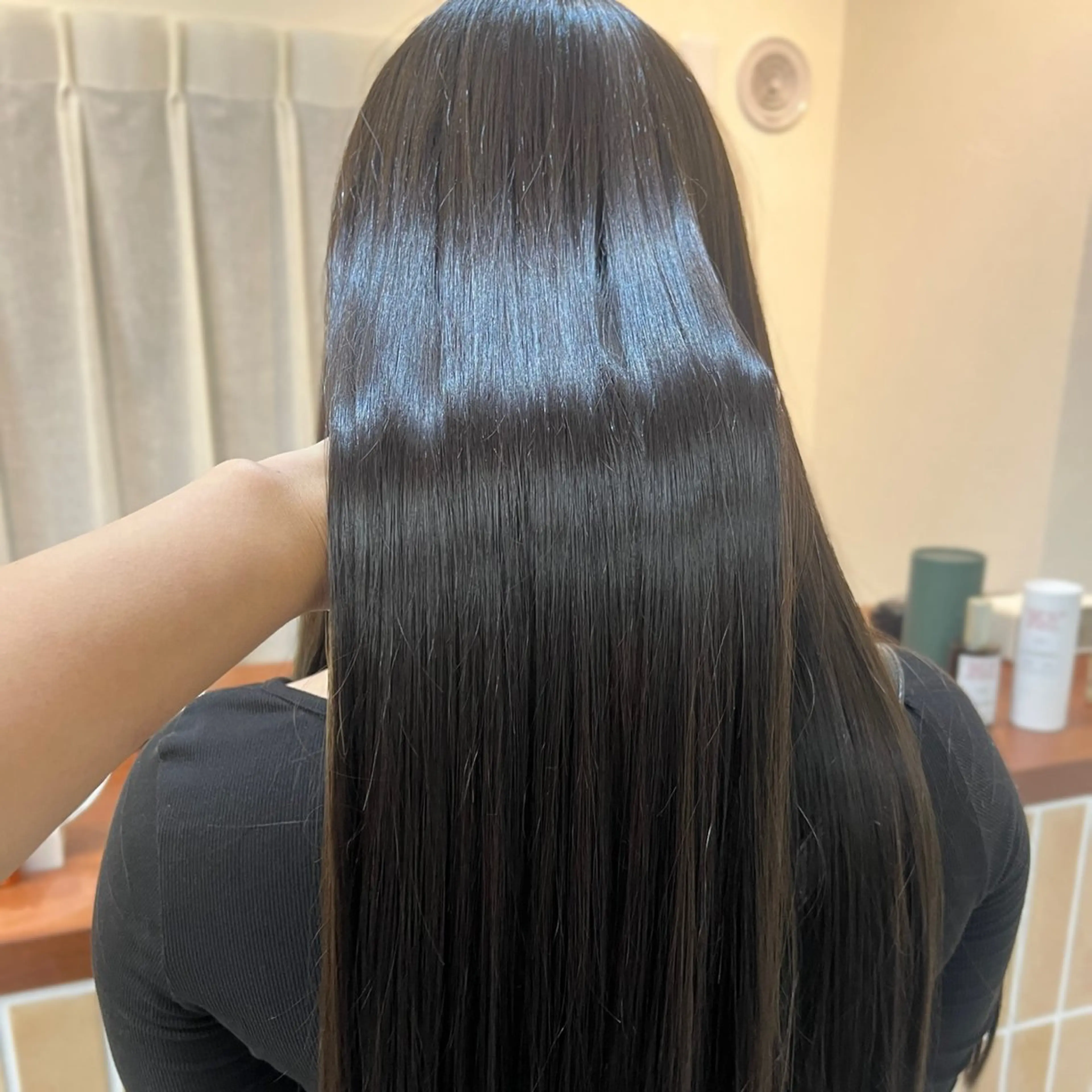 ロング カラー ベージュカラー オリーブベージュ 髪質改善 酸性ストレート カット ヘアカラー 縮毛矯正 トリートメント ボブ/透明感カラー /坂口恵梨子のヘアスタイル