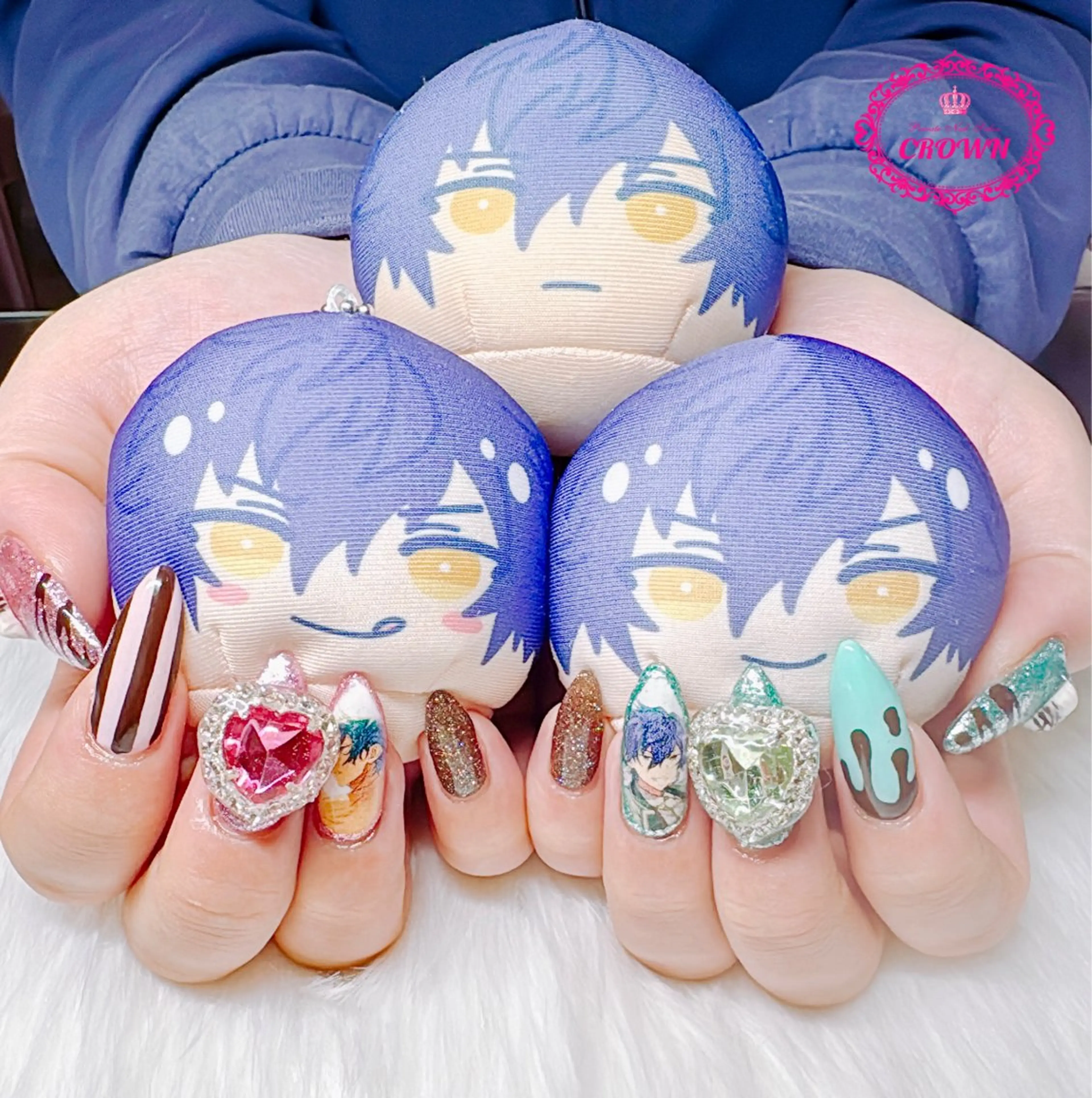 ネイル CROWN プライベートサロンのネイルデザイン