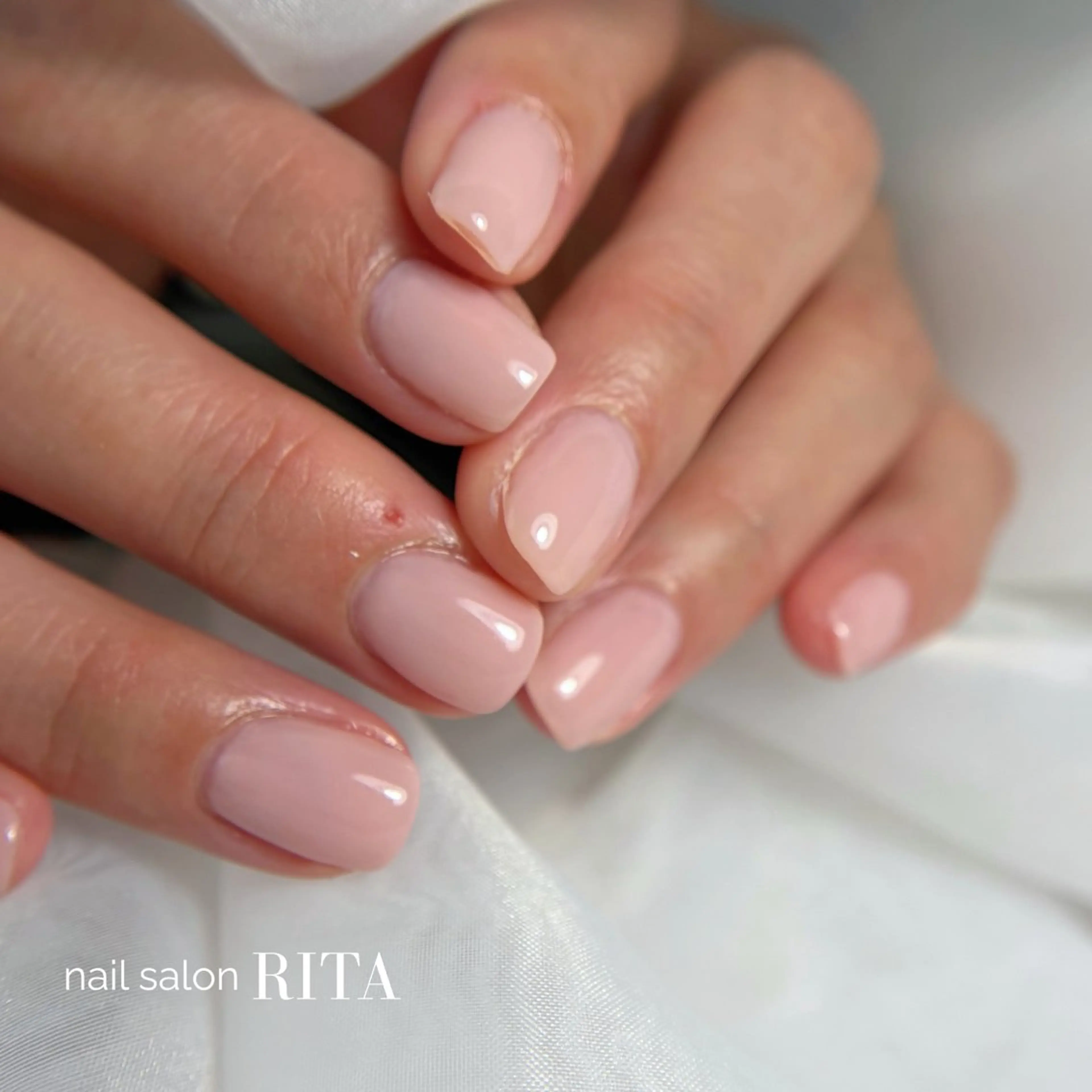 ネイル ハンドネイル 自爪育成ネイルサロン RITA（リタ）のネイルデザイン