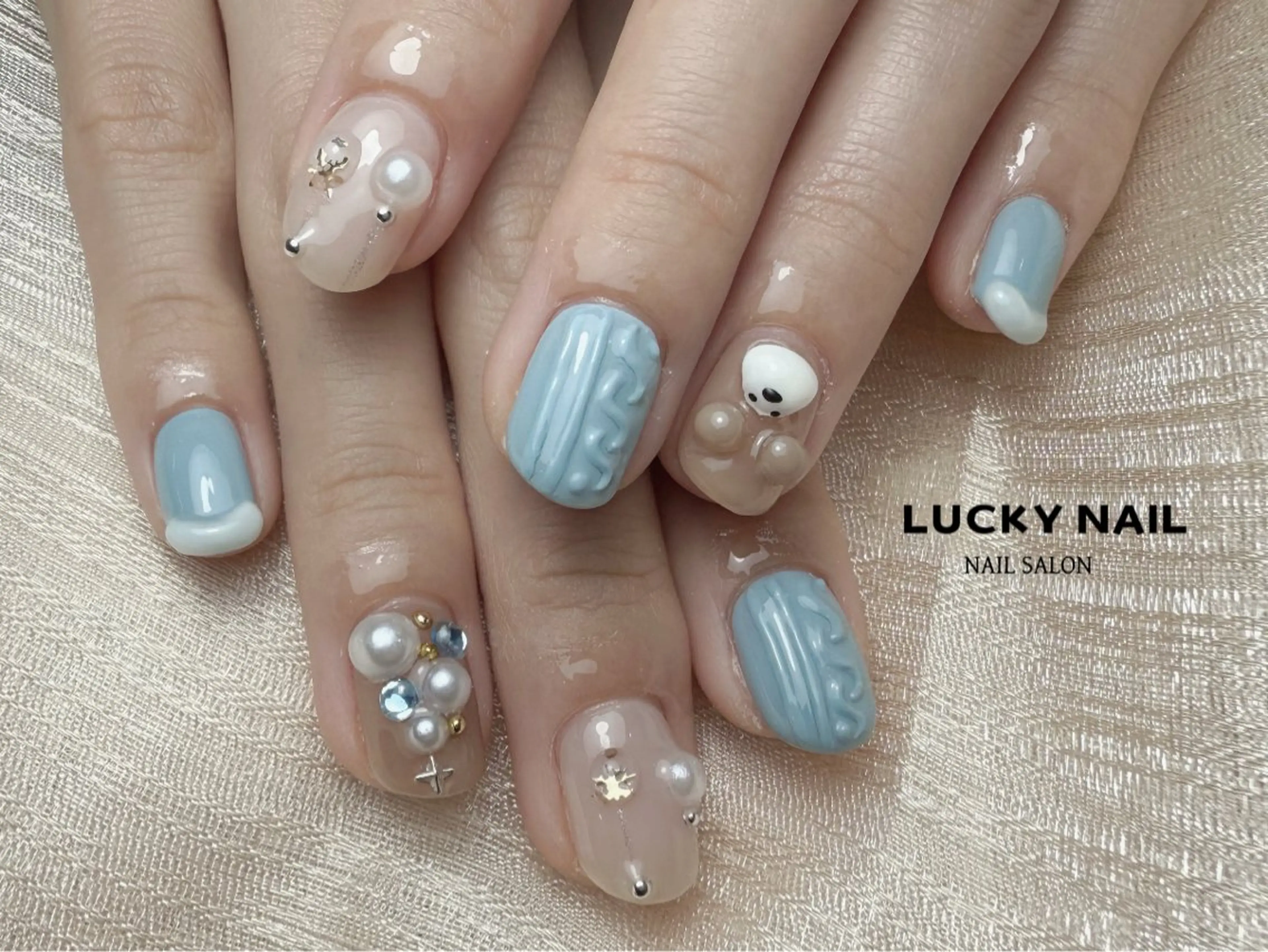 ネイル 宇 田川のネイルデザイン