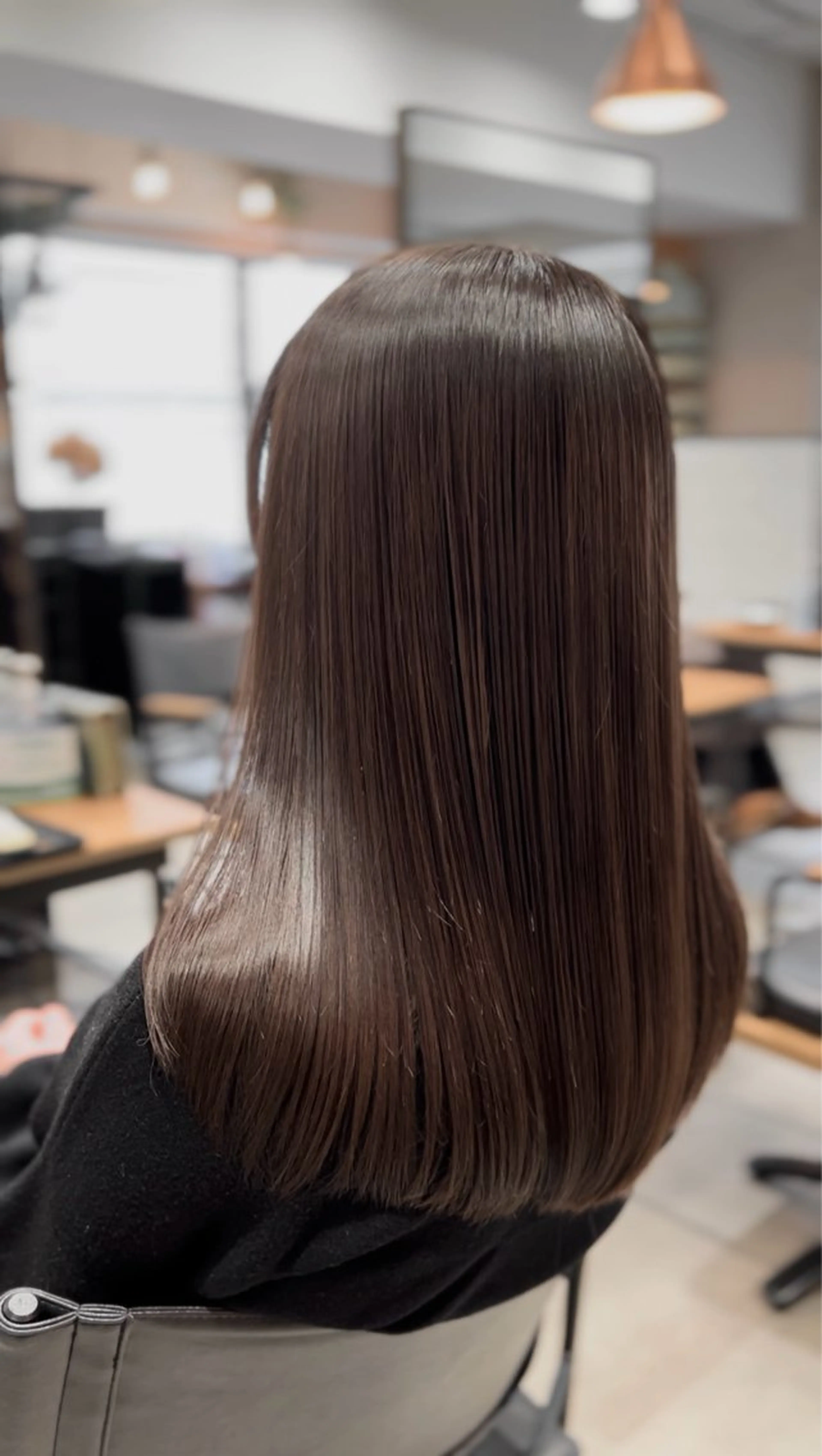 セミロング 縮毛矯正 アサノ ハルカのヘアスタイル