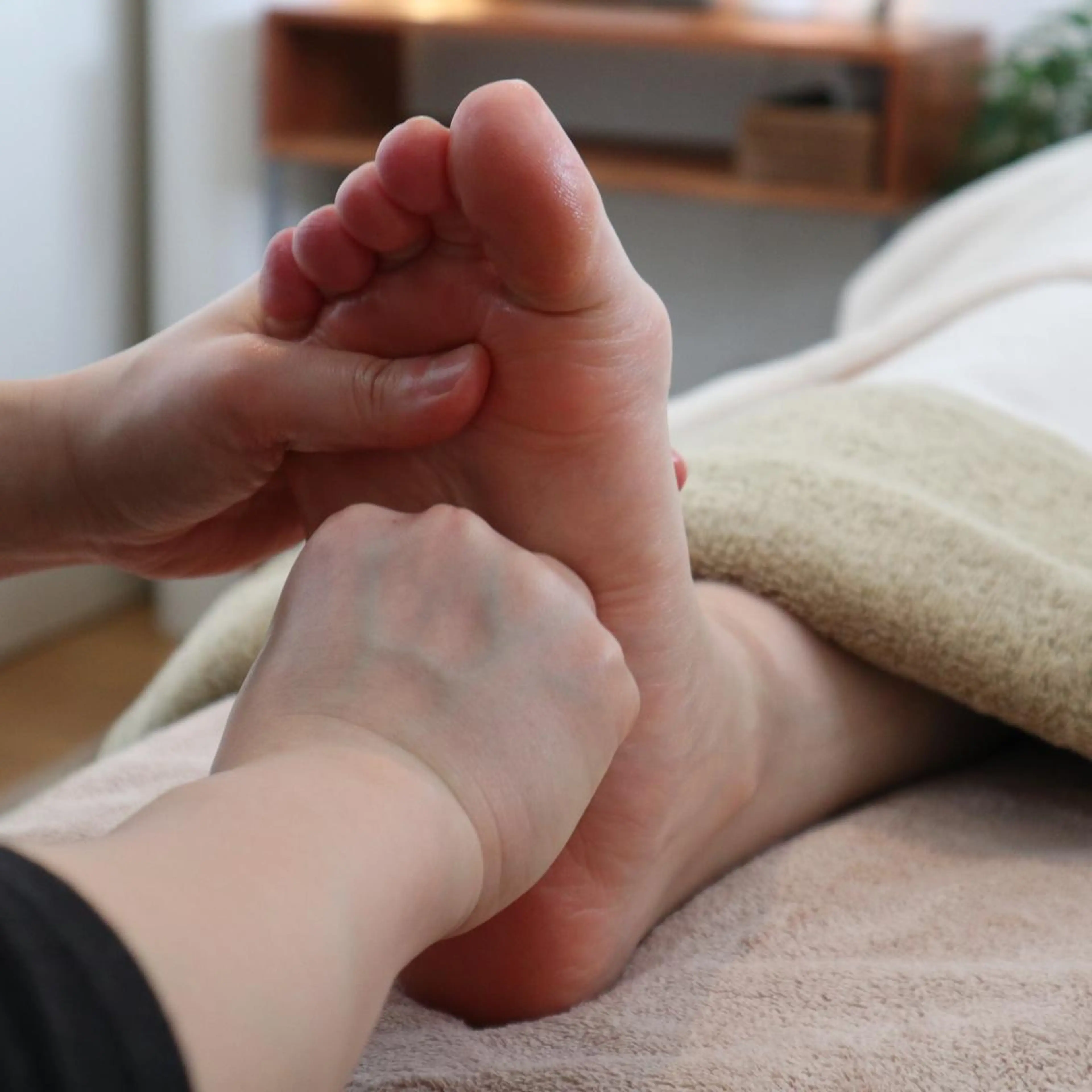 【温活・内臓活性化】体の芯からポカポカ!アジアン手技リフレクソロジー（足裏・足首）30分の写真