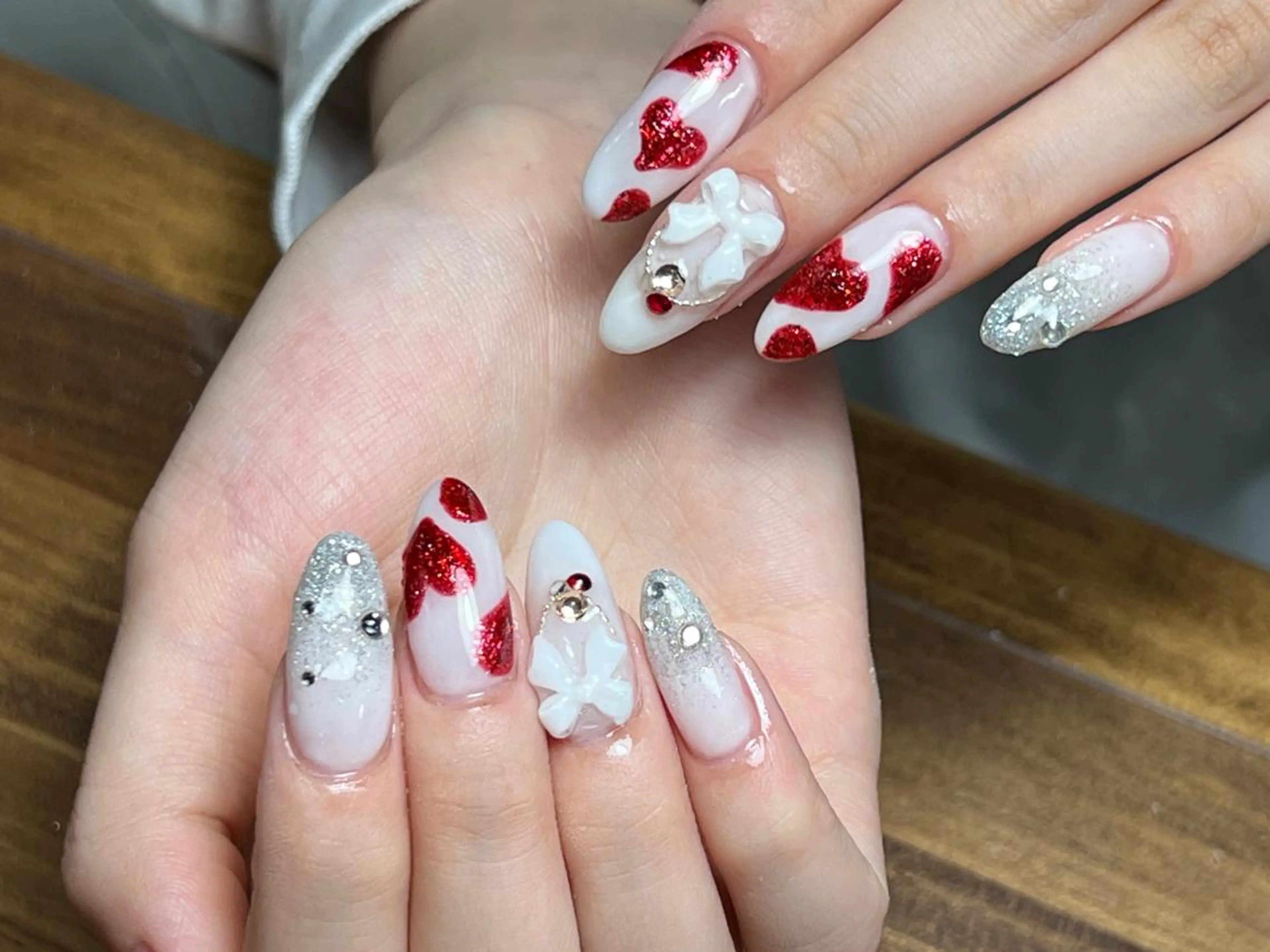 ネイル lucky nail 歌舞伎町のネイルデザイン