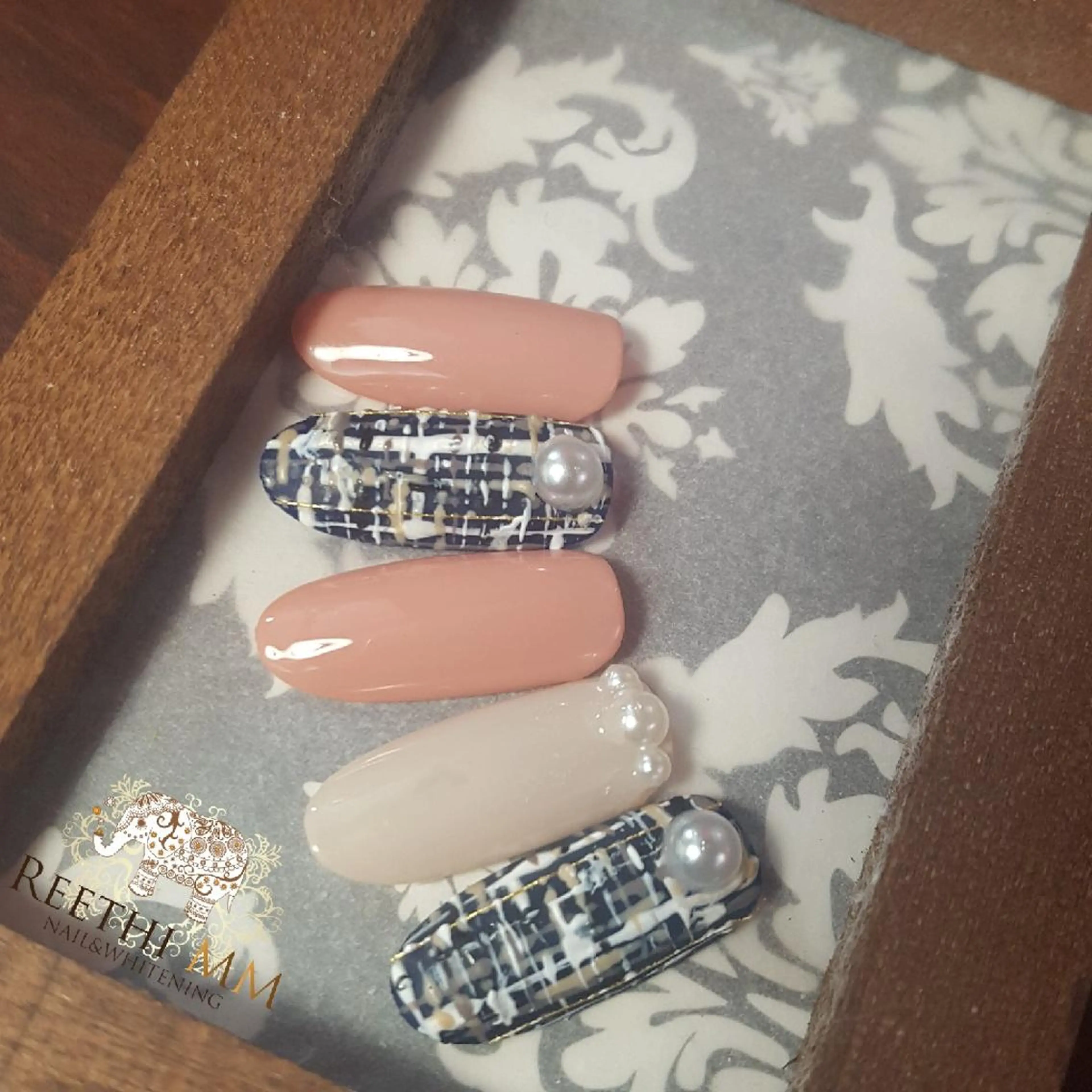 ネイル ネイリスト riiisaのネイルデザイン