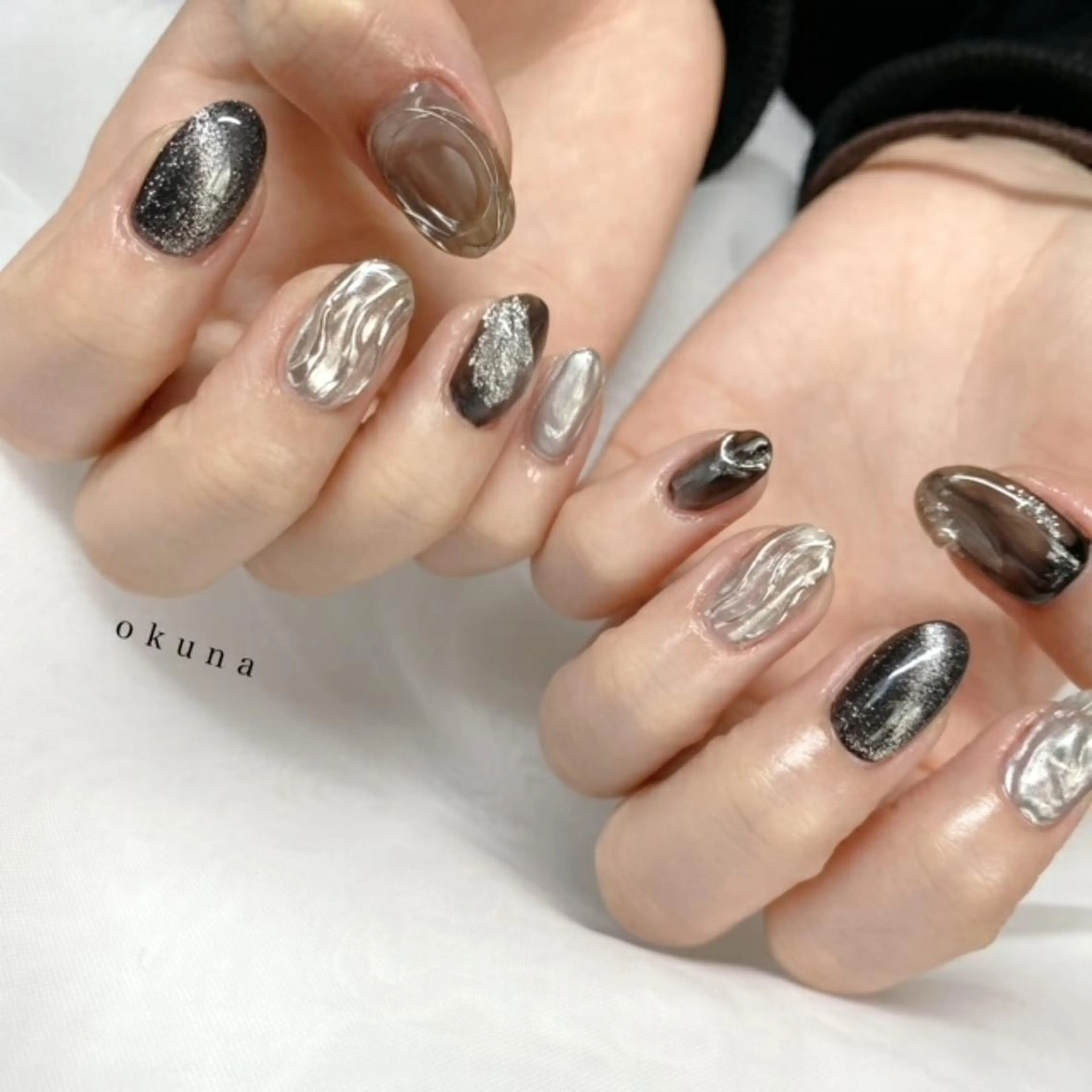 ネイル マグネットネイル ミラーネイル ニュアンスネイル ハンドネイル パンチャパンチャ ネイルサロンのネイルデザイン