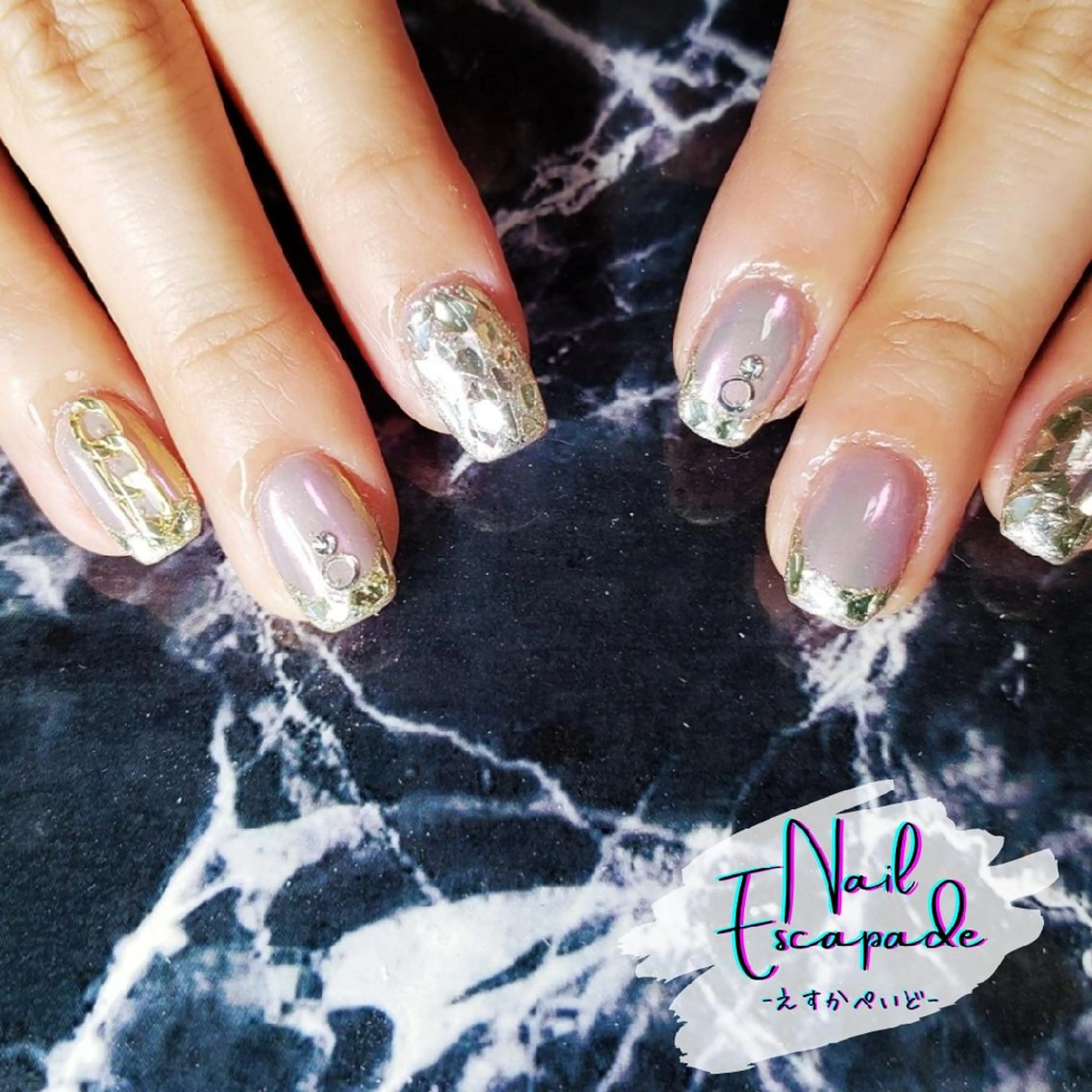 ショート ネイル ハンドネイル クロキ 。のネイルデザイン