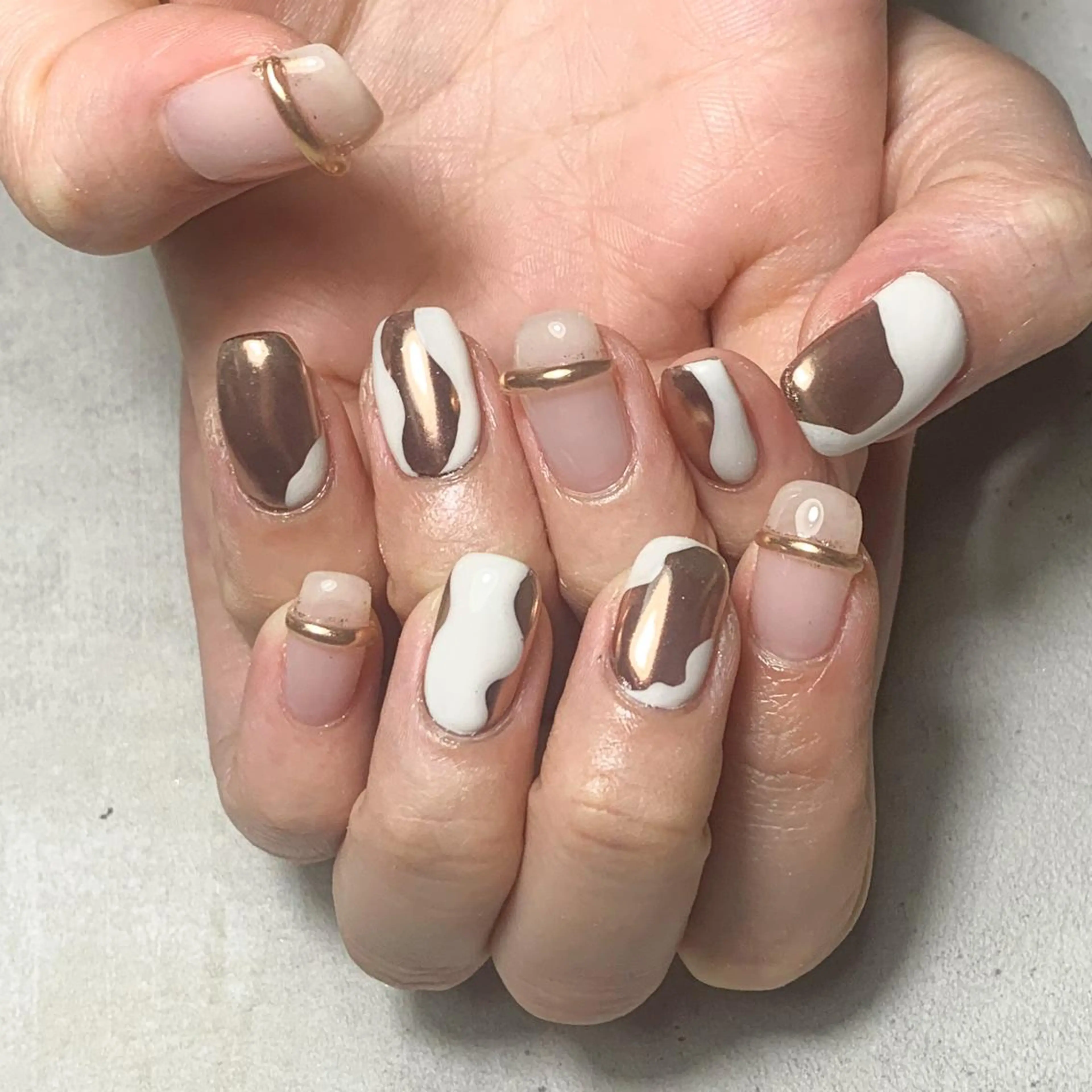 ネイル atelier　FIORITURA所属・FIORITURA aiのネイルデザイン