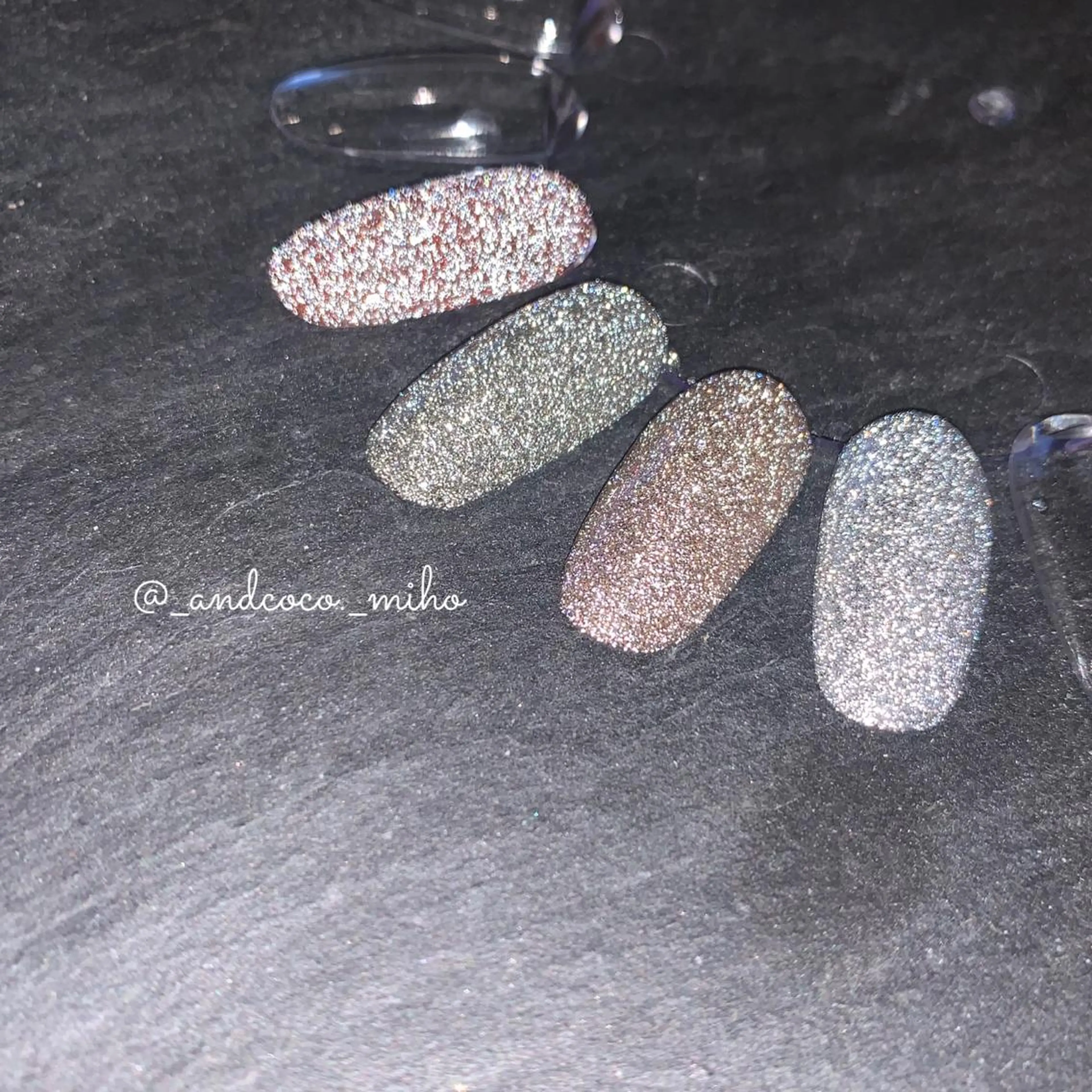 ネイル ゴールド ピンク シルバー ハンドネイル I'm Me.所属・Nailist〻 mihoのネイルデザイン