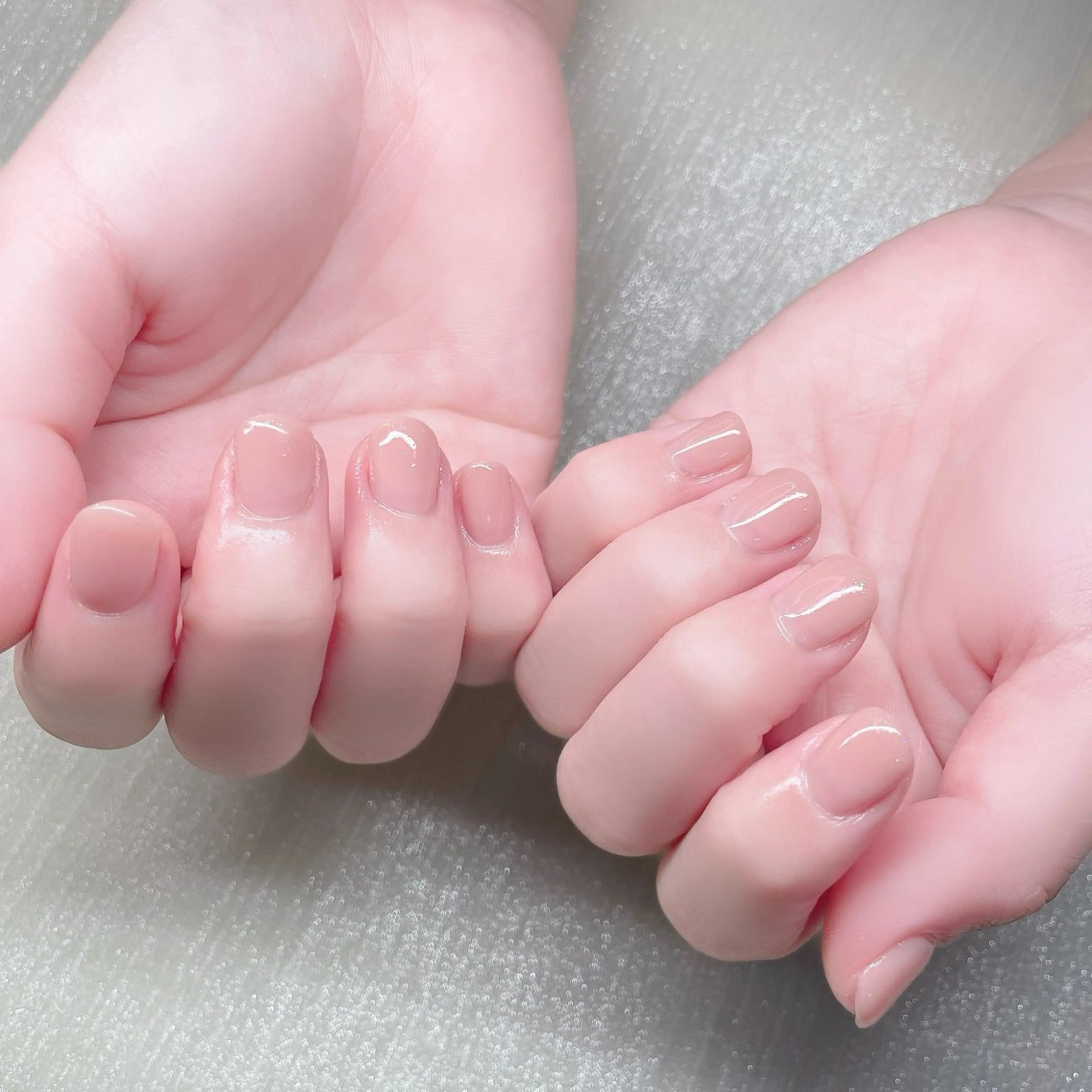 ネイル 長さ出し ラメ(グリッター) ハンドネイル Nailist SUZU所属・Nailist suzuのネイルデザイン