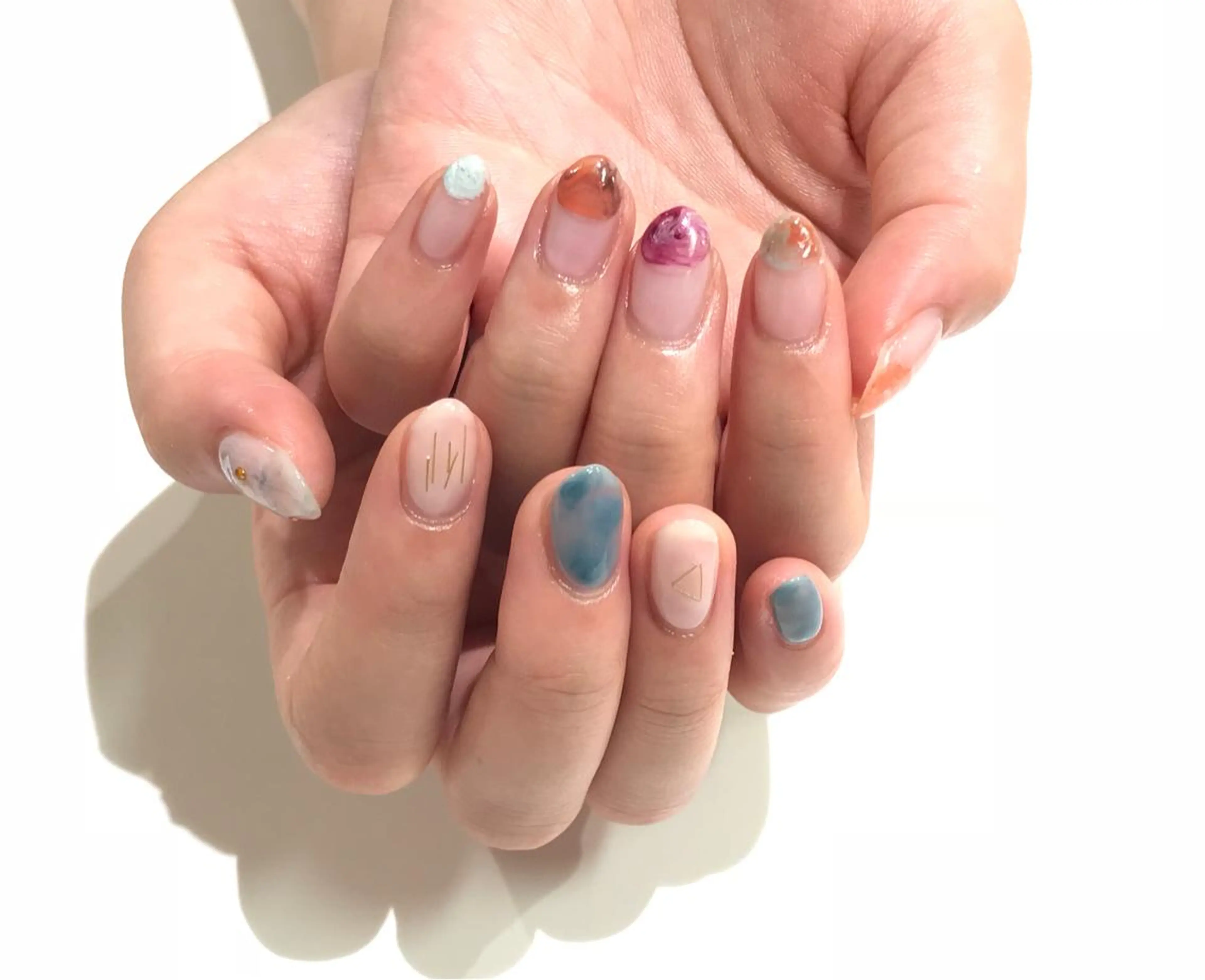 ネイル 舞田 苑香のネイルデザイン