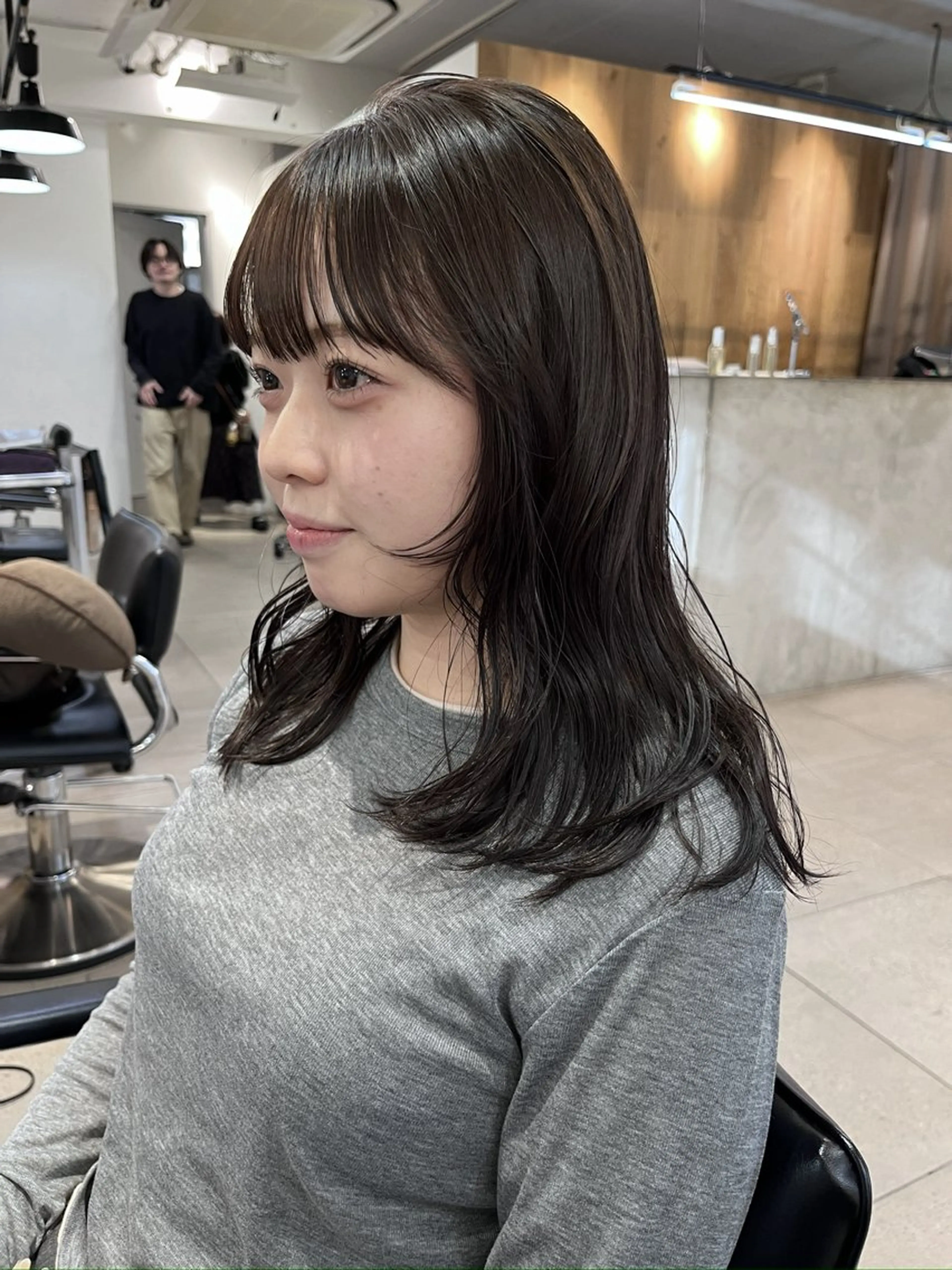 ミディアム カラー ヘアカラー トリートメント ナチュラルなヘア /ヨシダトモキのヘアスタイル