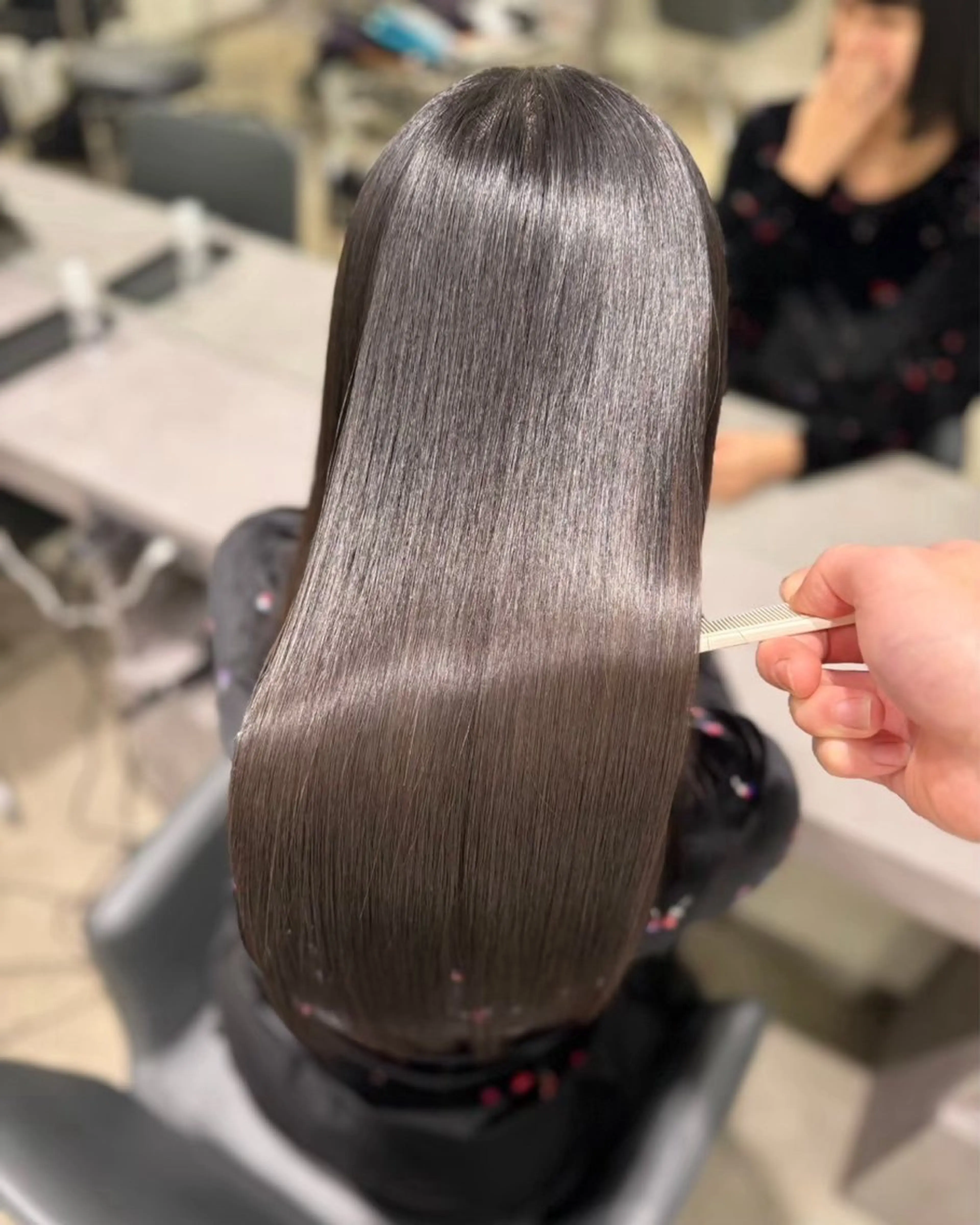 ロング カラー パーマ 縮毛矯正 トリートメント 年齢悩みを全て解消/ 白髪と癖毛 松本雄光のヘアスタイル