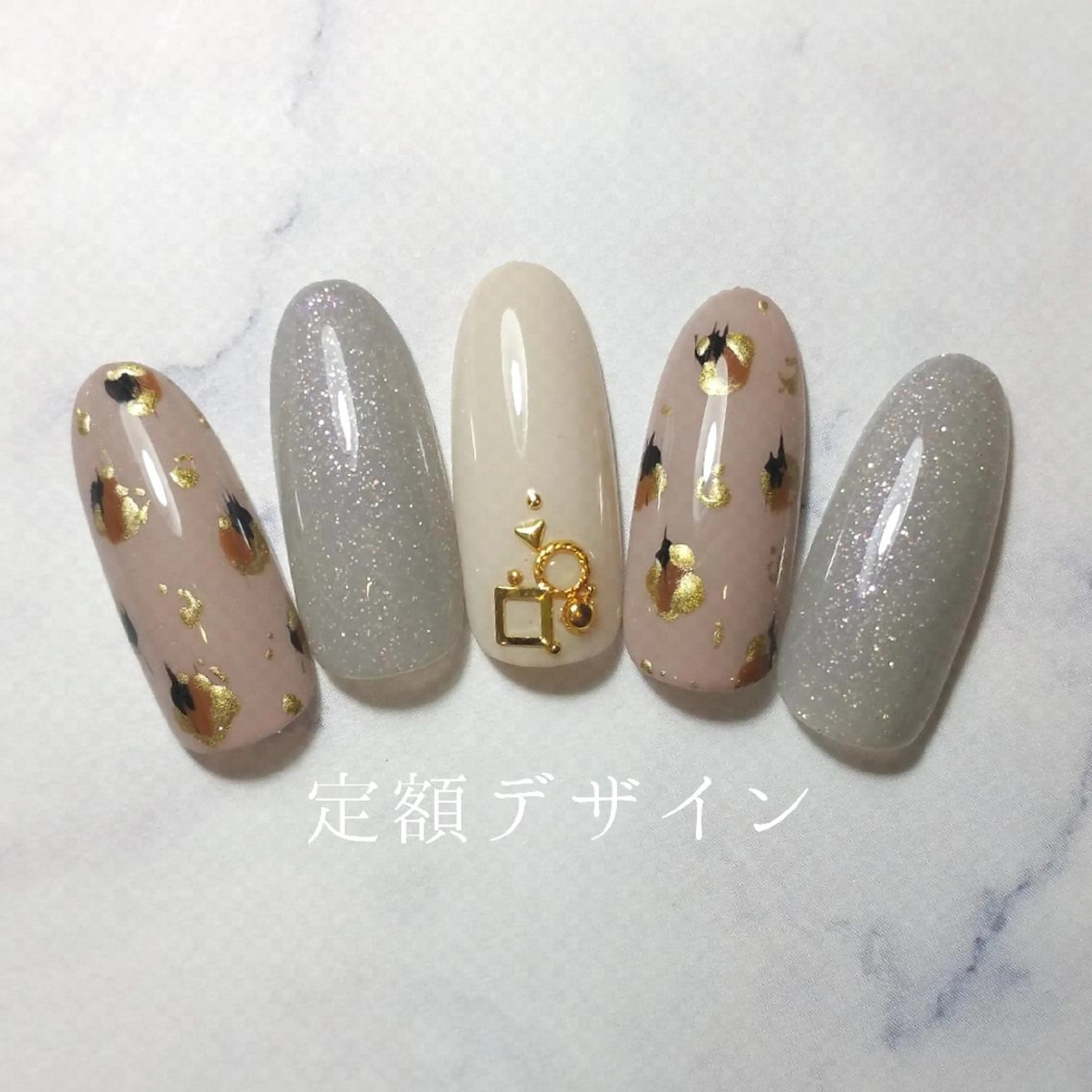 ネイル ハンドネイル 柴田 彩のネイルデザイン