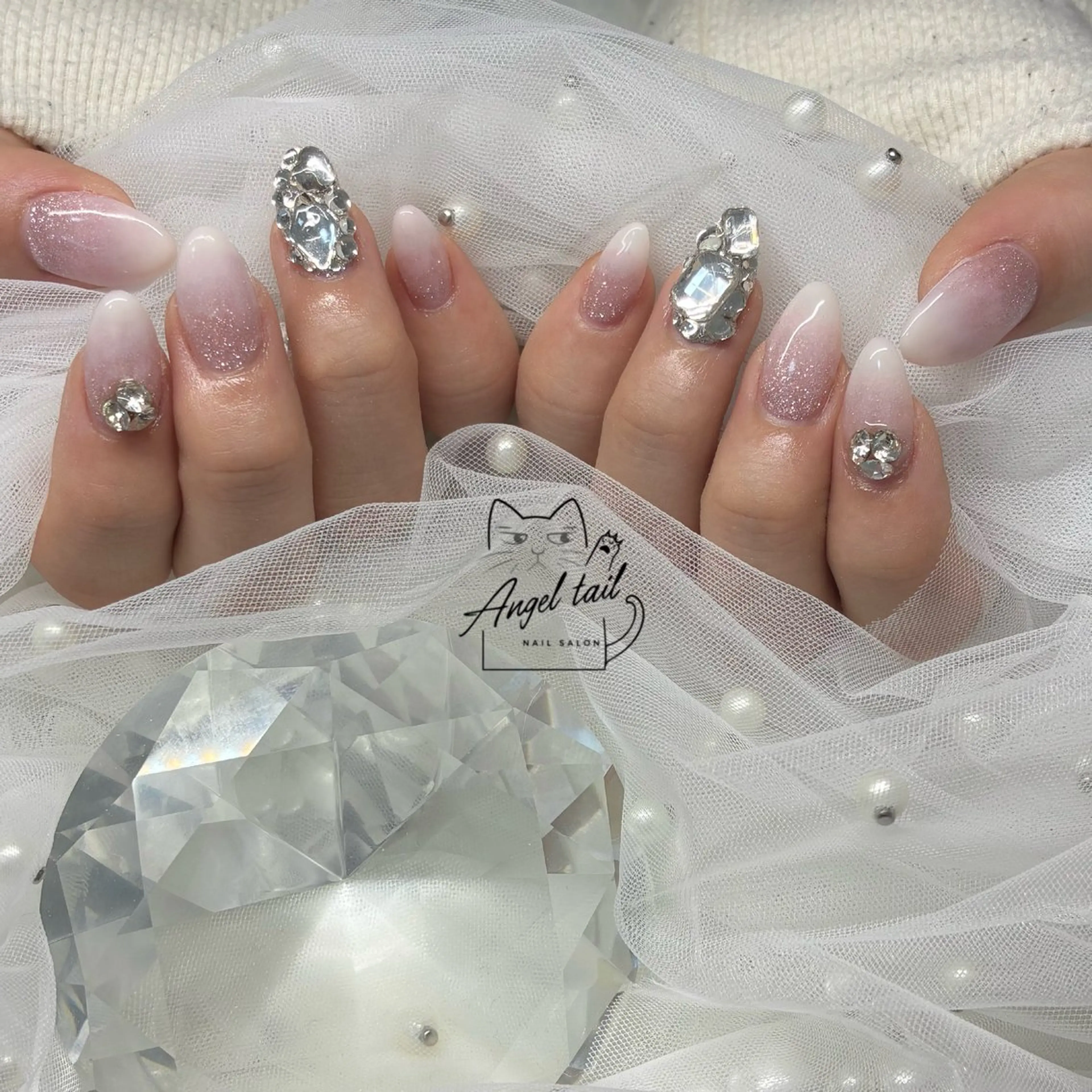 ネイル ハンドネイル Angel tailのネイルデザイン