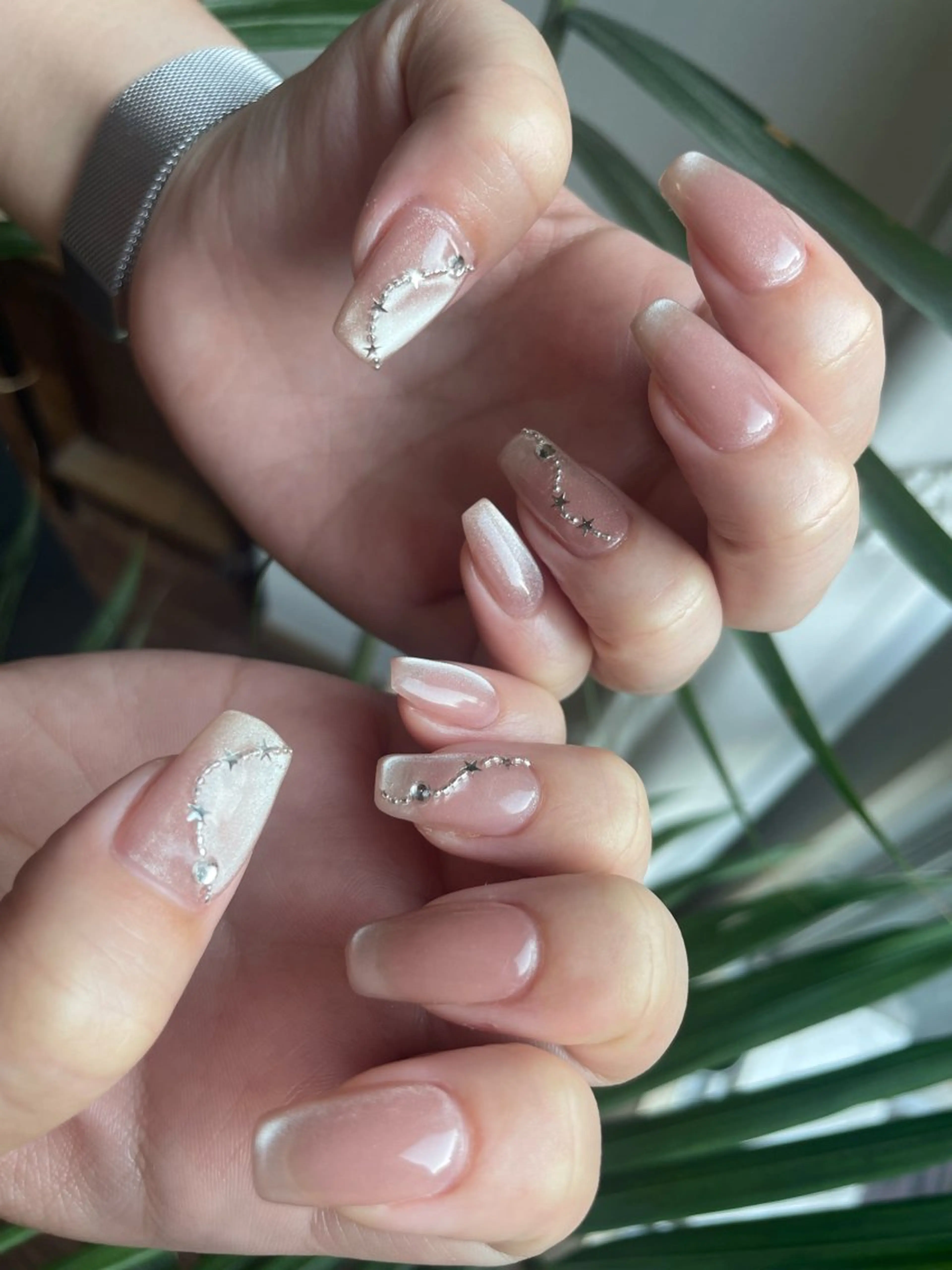 ネイル 🌞💜 KAORI 🌴のネイルデザイン