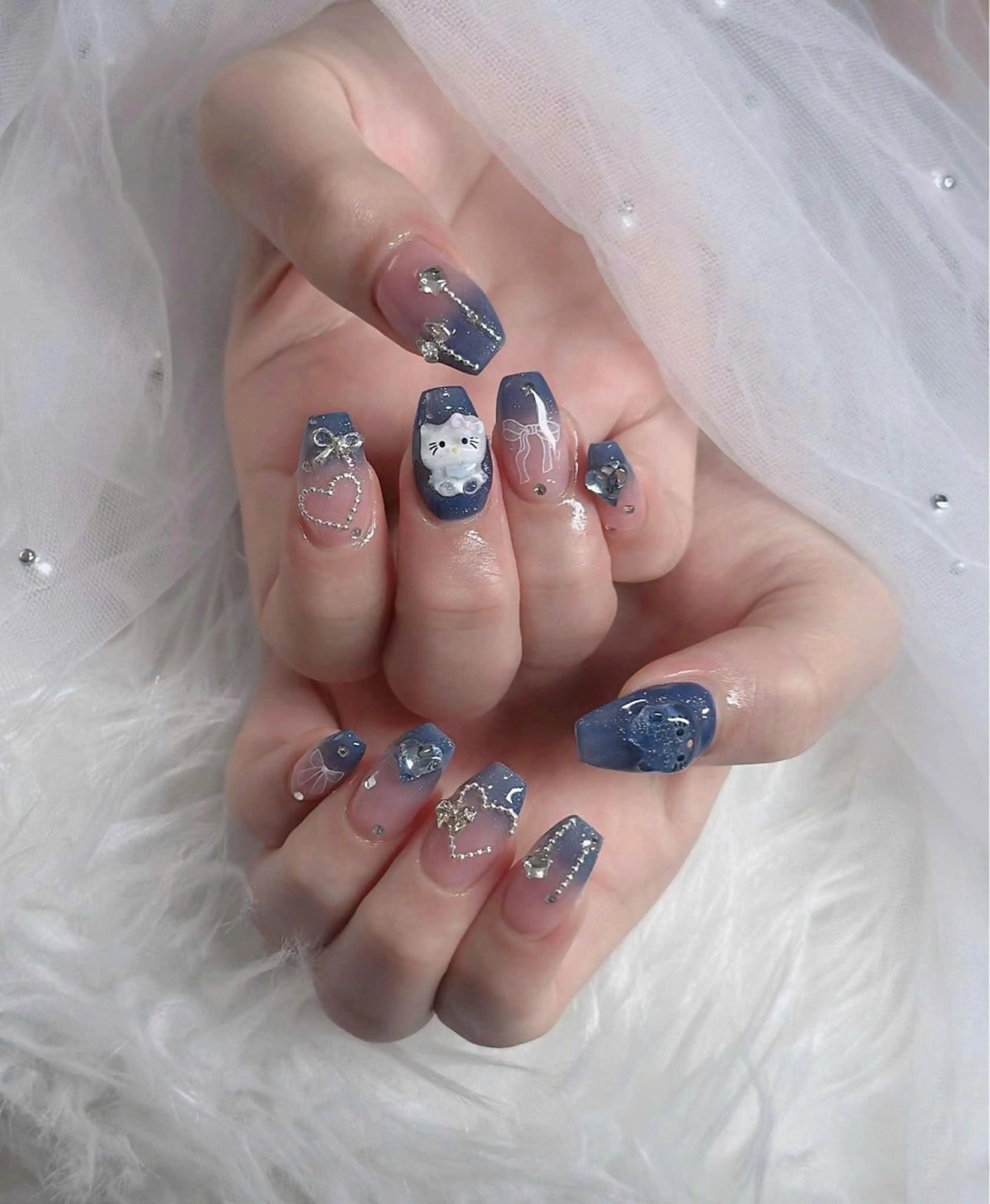 ネイル オーロラネイル フレンチネイル ジェルネイル ハロウィン 韓国ネイル ハンドネイル H.baby Nail Salonのネイルデザイン