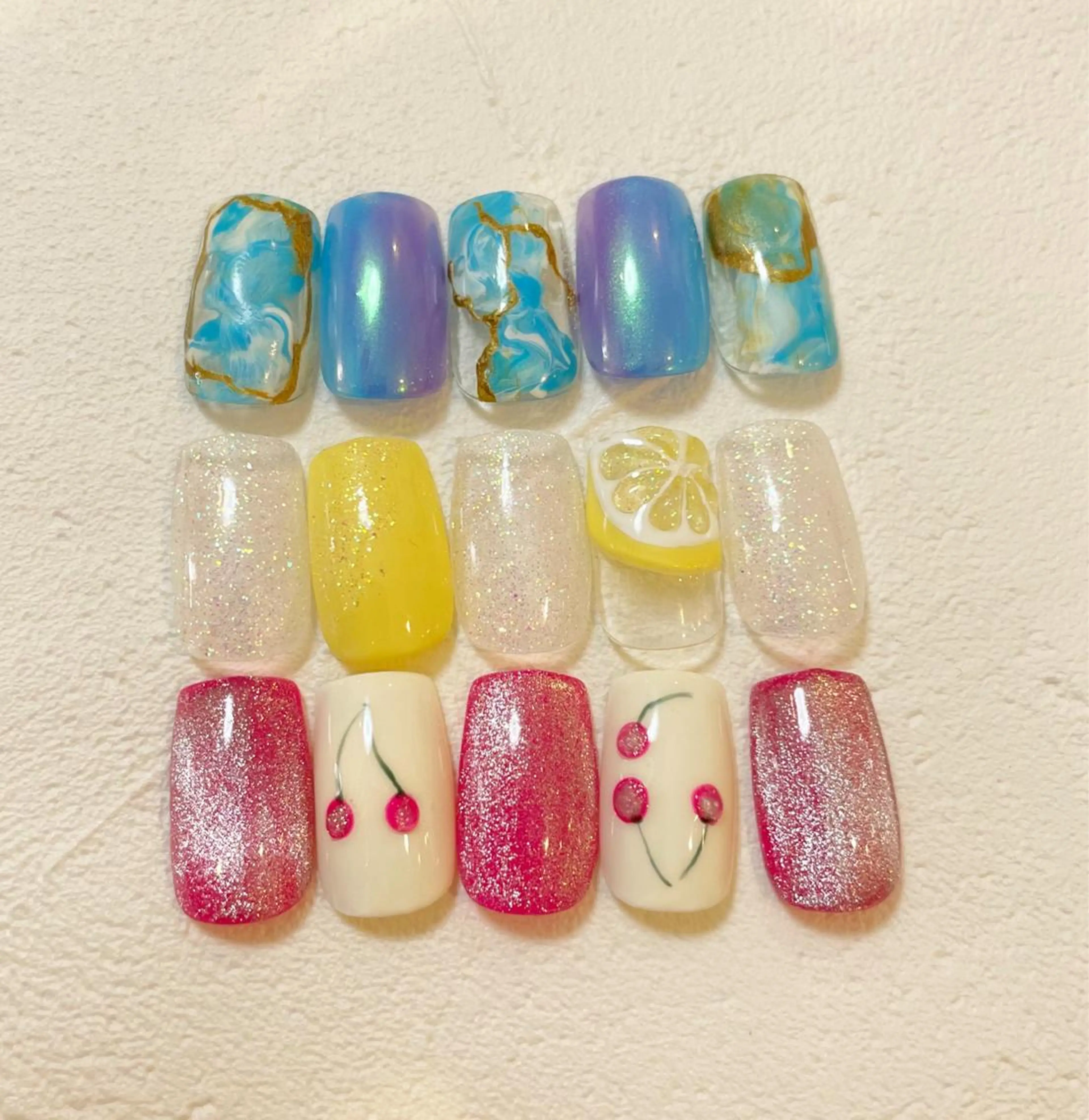 ミディアム ネイル Re:st〔リスト〕所属・ayane Re:st〔リスト〕のネイルデザイン