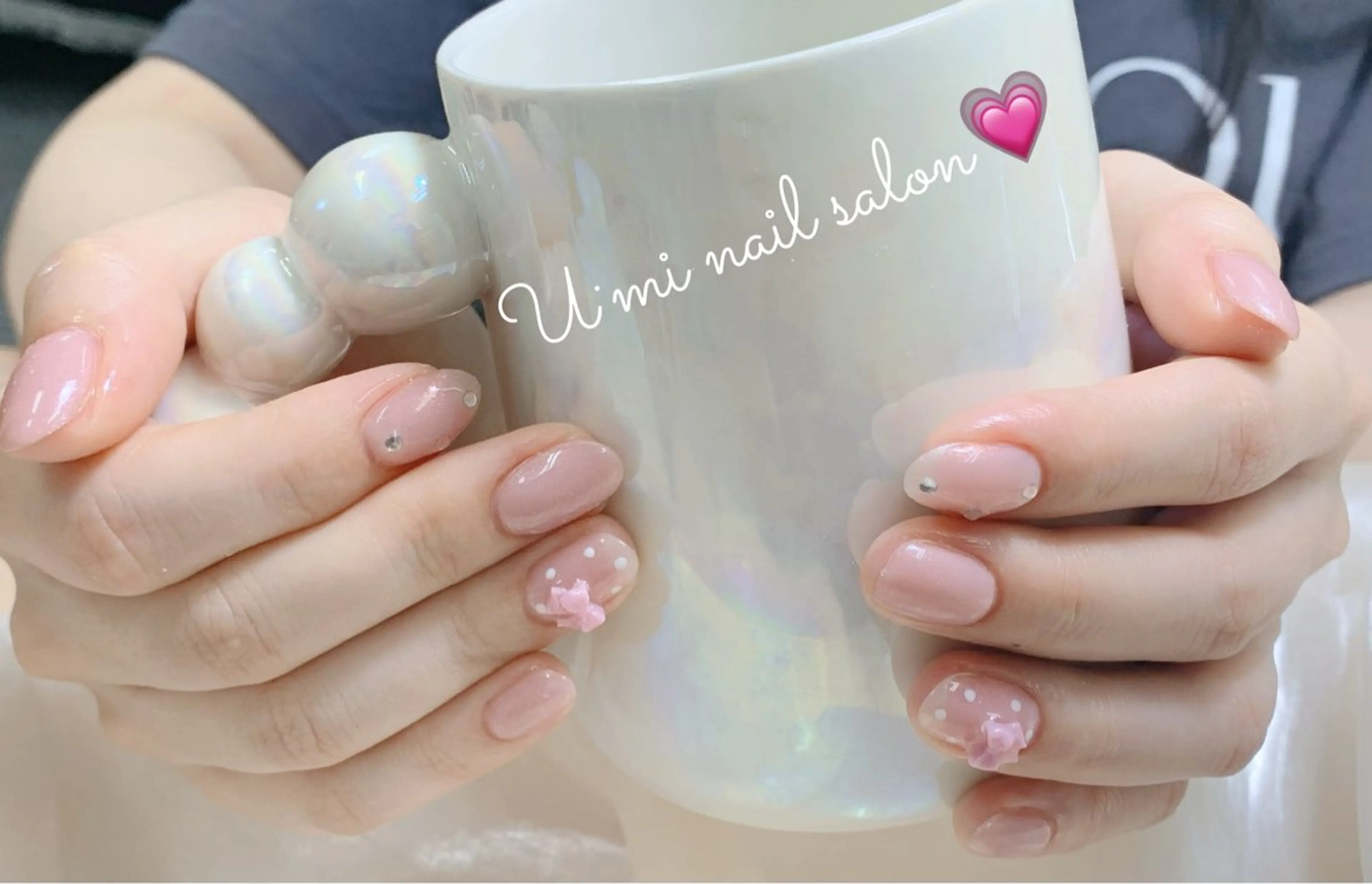 ネイル シンプルネイル U·Mi nail salon所属・U·Mi 上野御徒町容のネイルデザイン