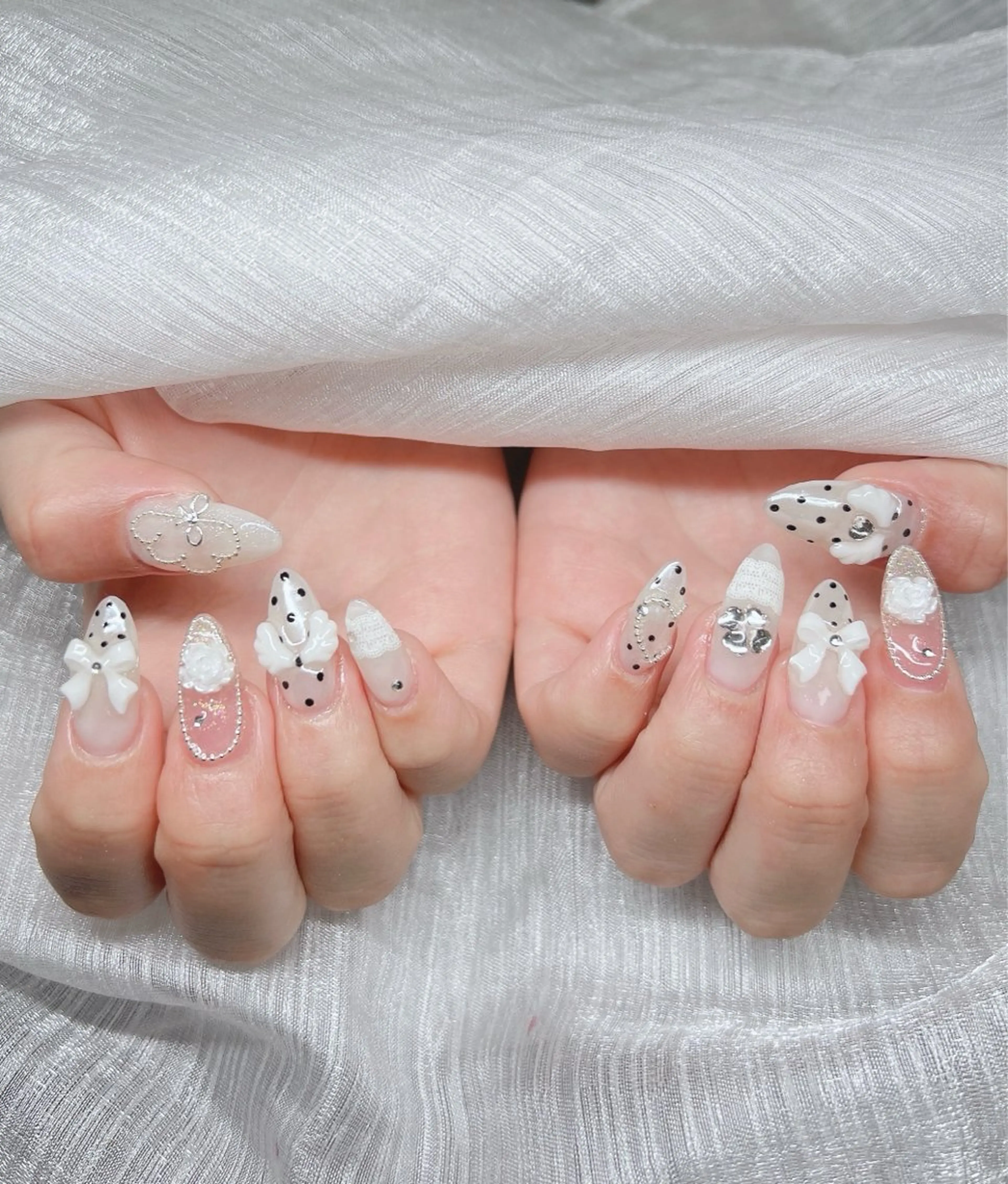 ネイル 長さ出し グラデーション 卒業式 キラキラネイル マグネットネイル ハンドネイル Lee Nails チップ長さだし専門店のネイルデザイン