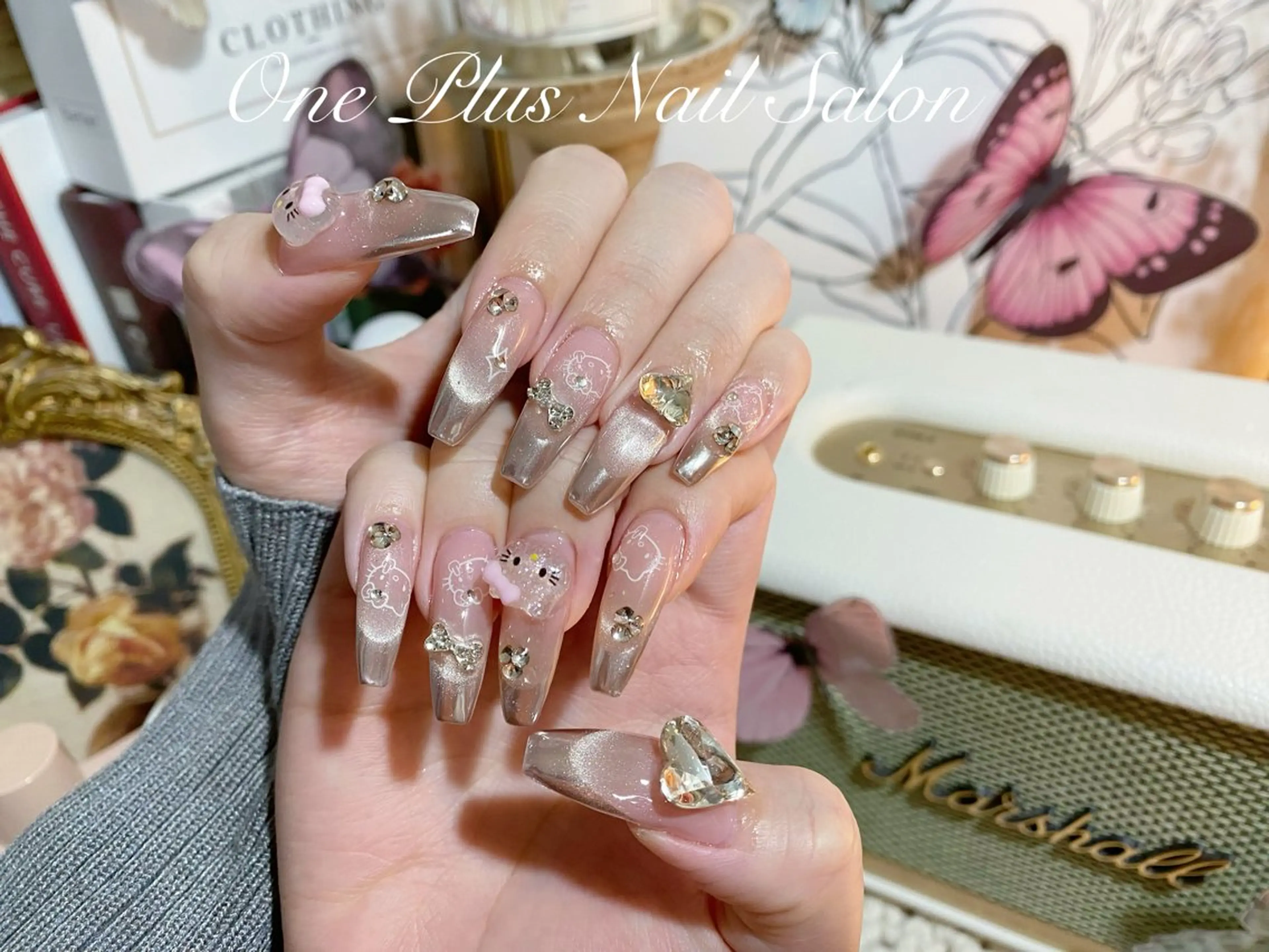 ネイル ハンドネイル One Plus Nail Salonのネイルデザイン