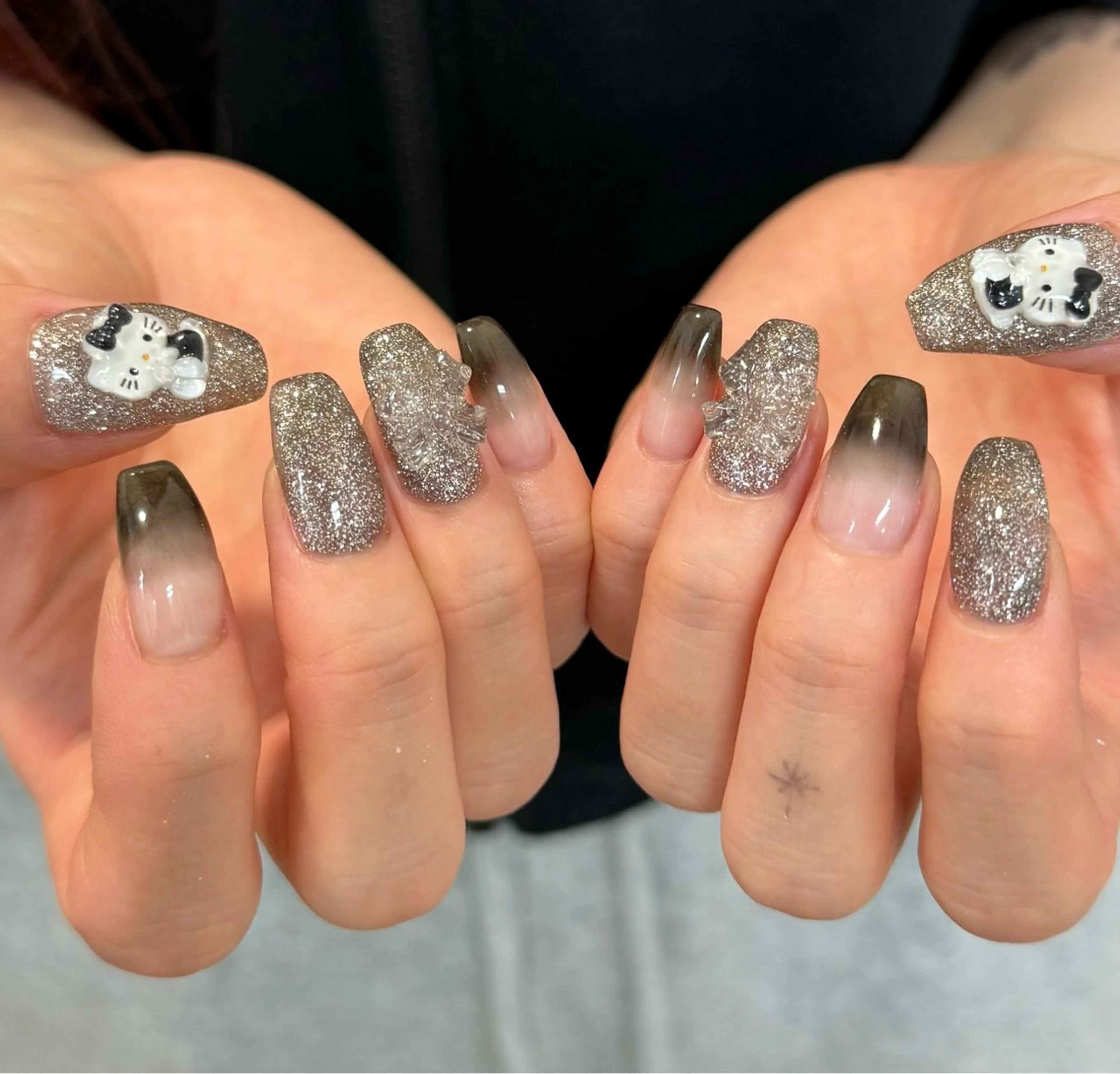 ネイル qup  nail  新宿西口店所属・qup nail KATOのネイルデザイン