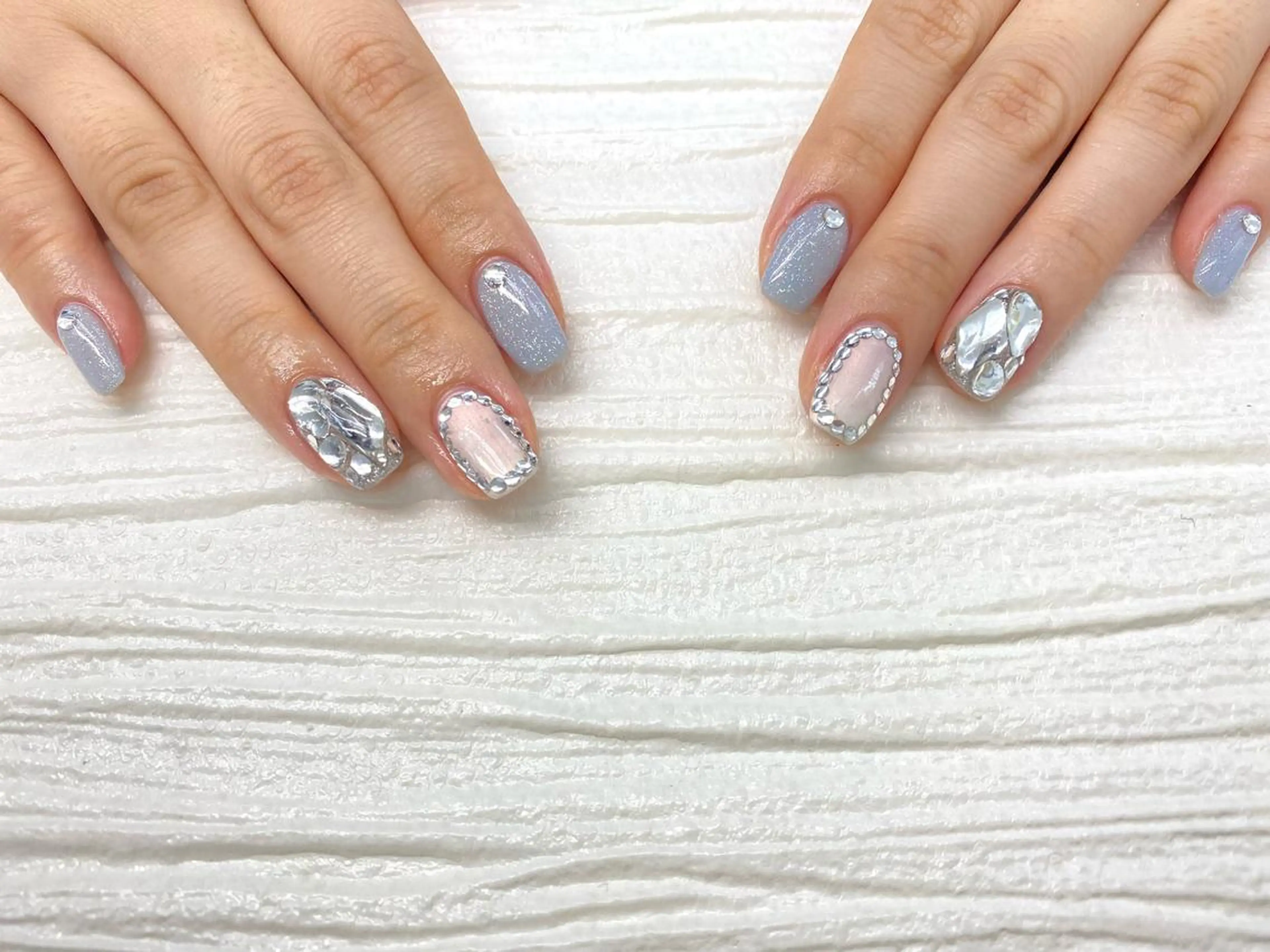 ネイル Bell 富田林店 SAYAKAのネイルデザイン