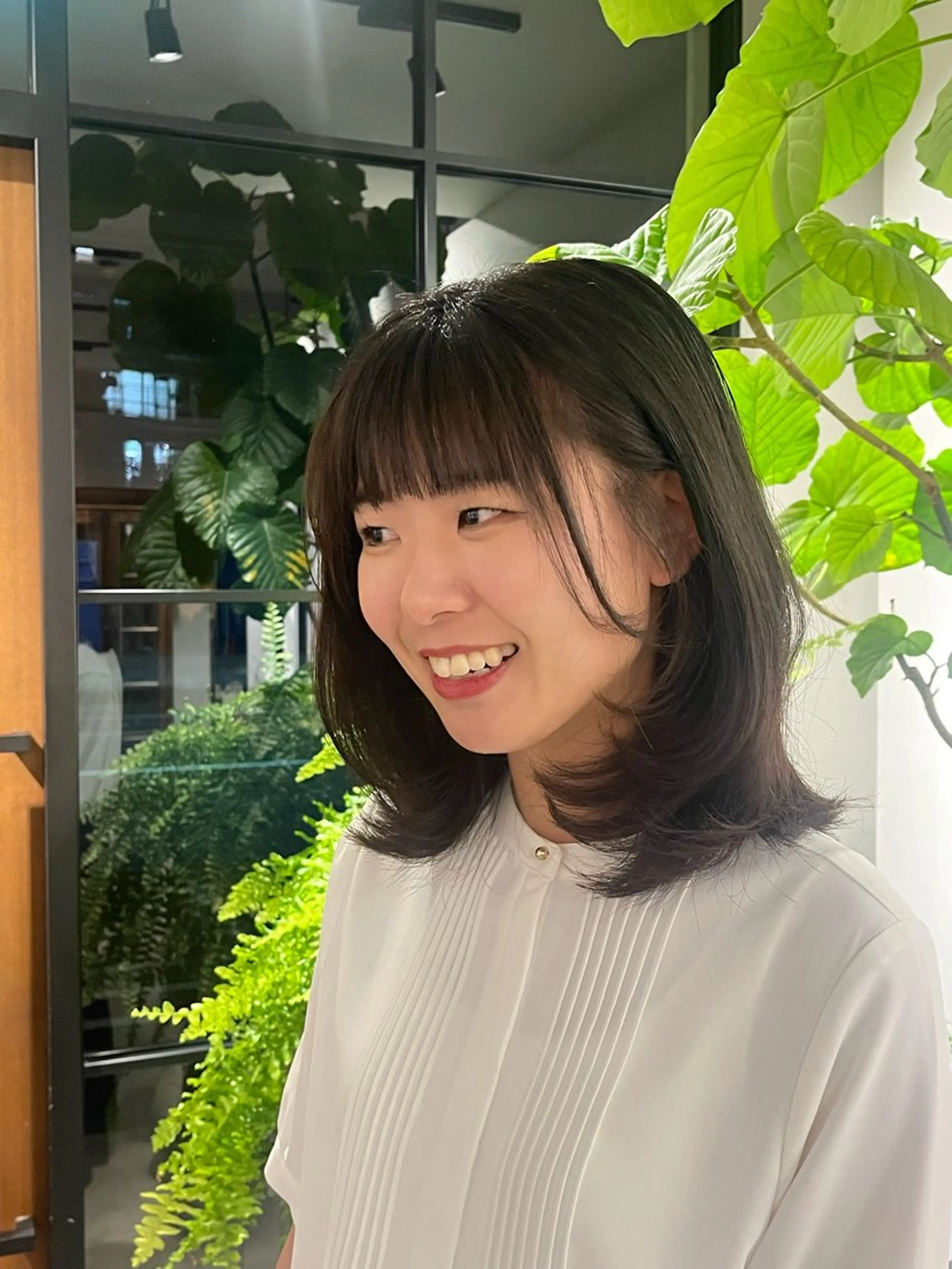 ミディアム カラー パーマ 川上 琴未のヘアスタイル