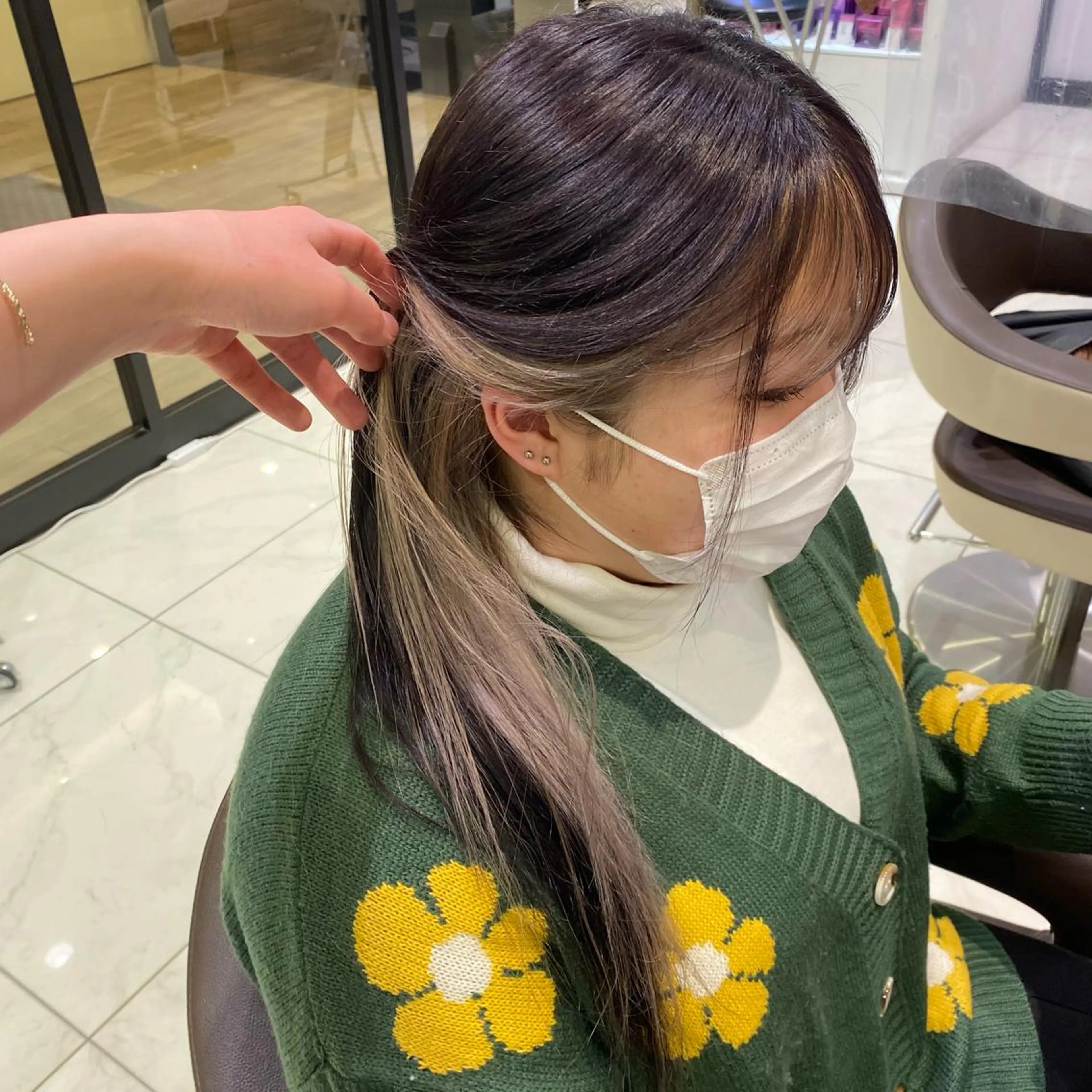 ロング カラー 飯田 みづきのヘアスタイル