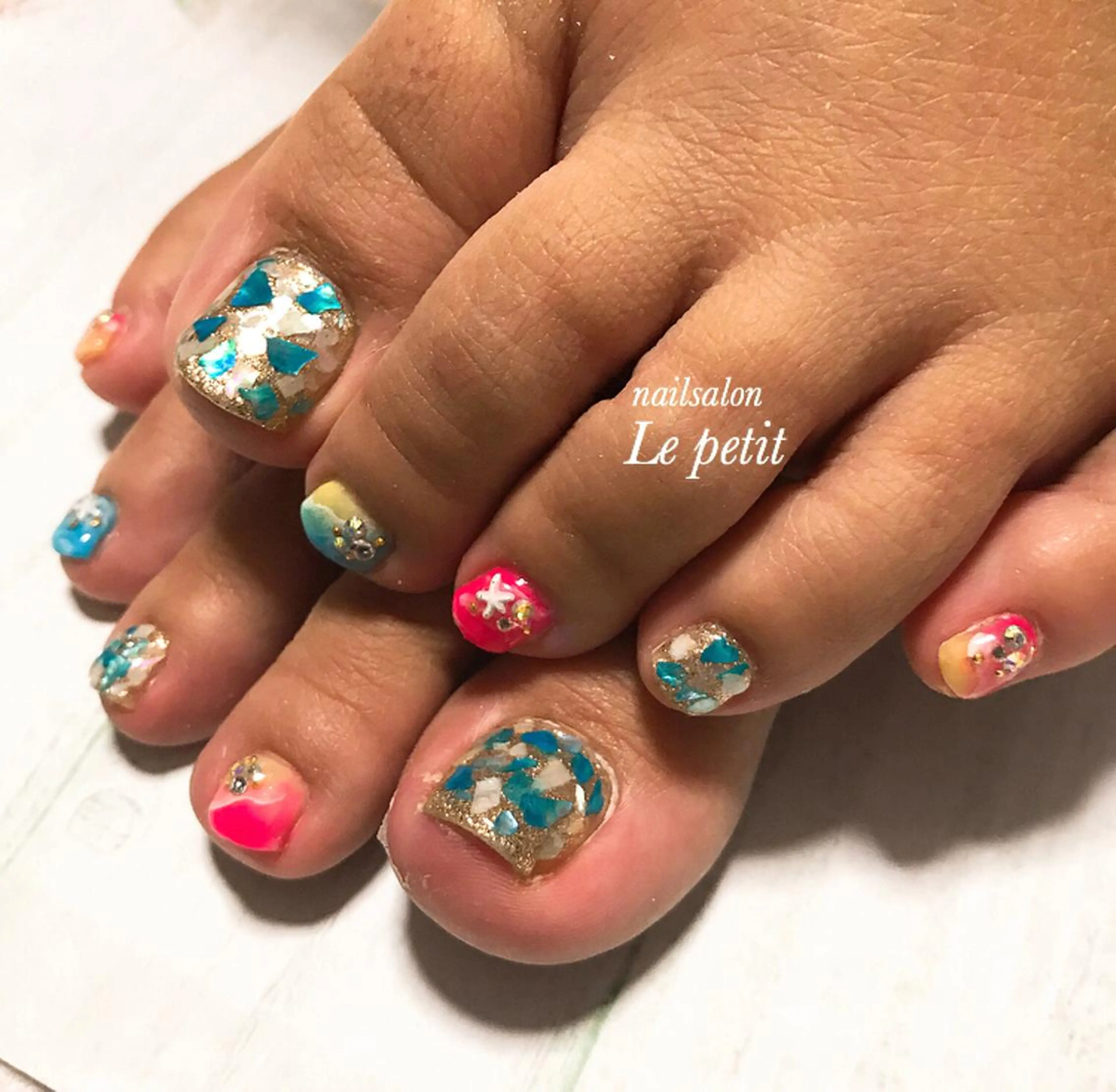 ネイル 石野 広佳のネイルデザイン