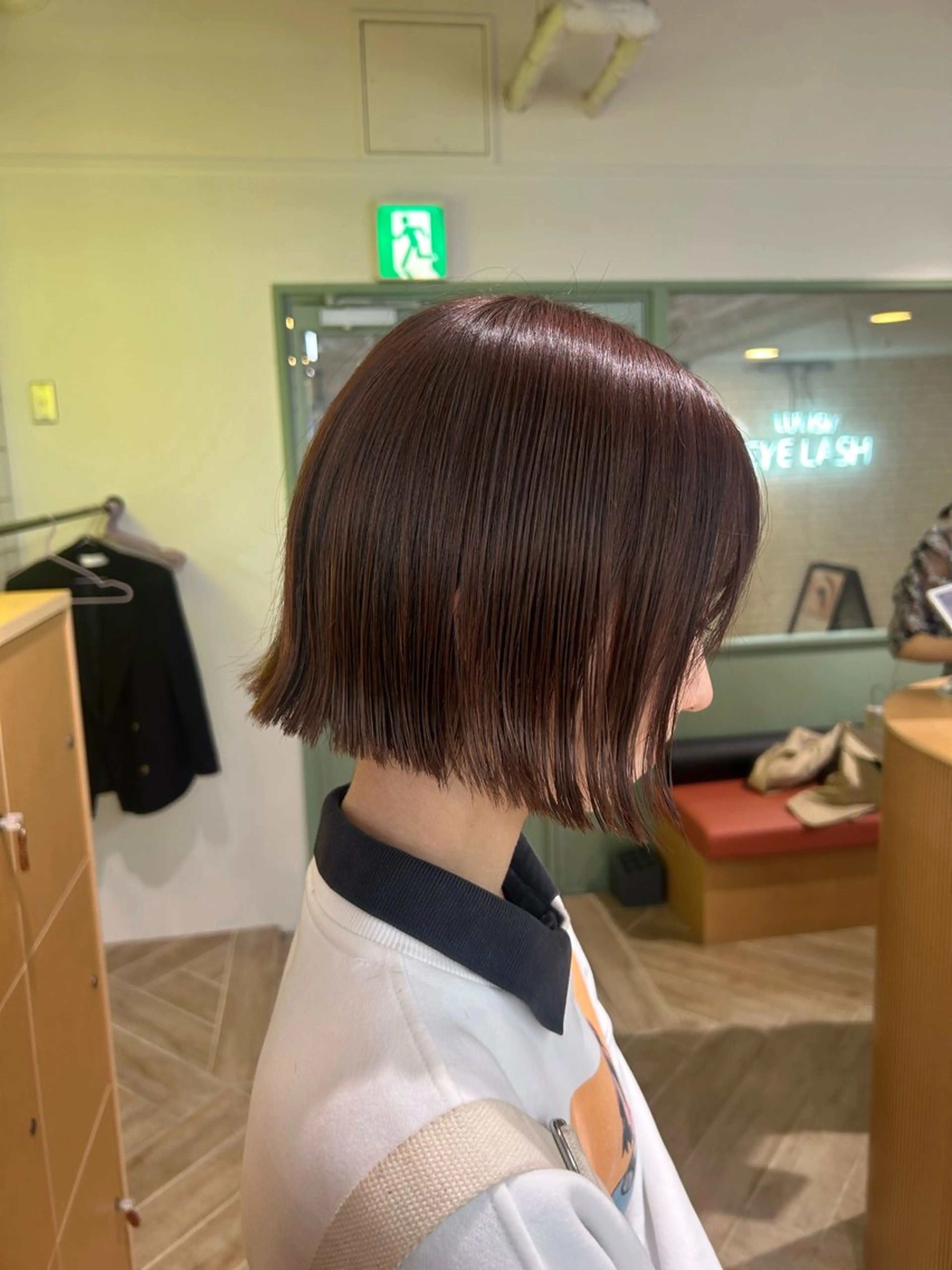 ミディアム カラー ベージュカラー ピンクカラー ピンクベージュ ボブ ベージュ/ダブルカラ ー/新潟駅/青柳萌果のヘアスタイル